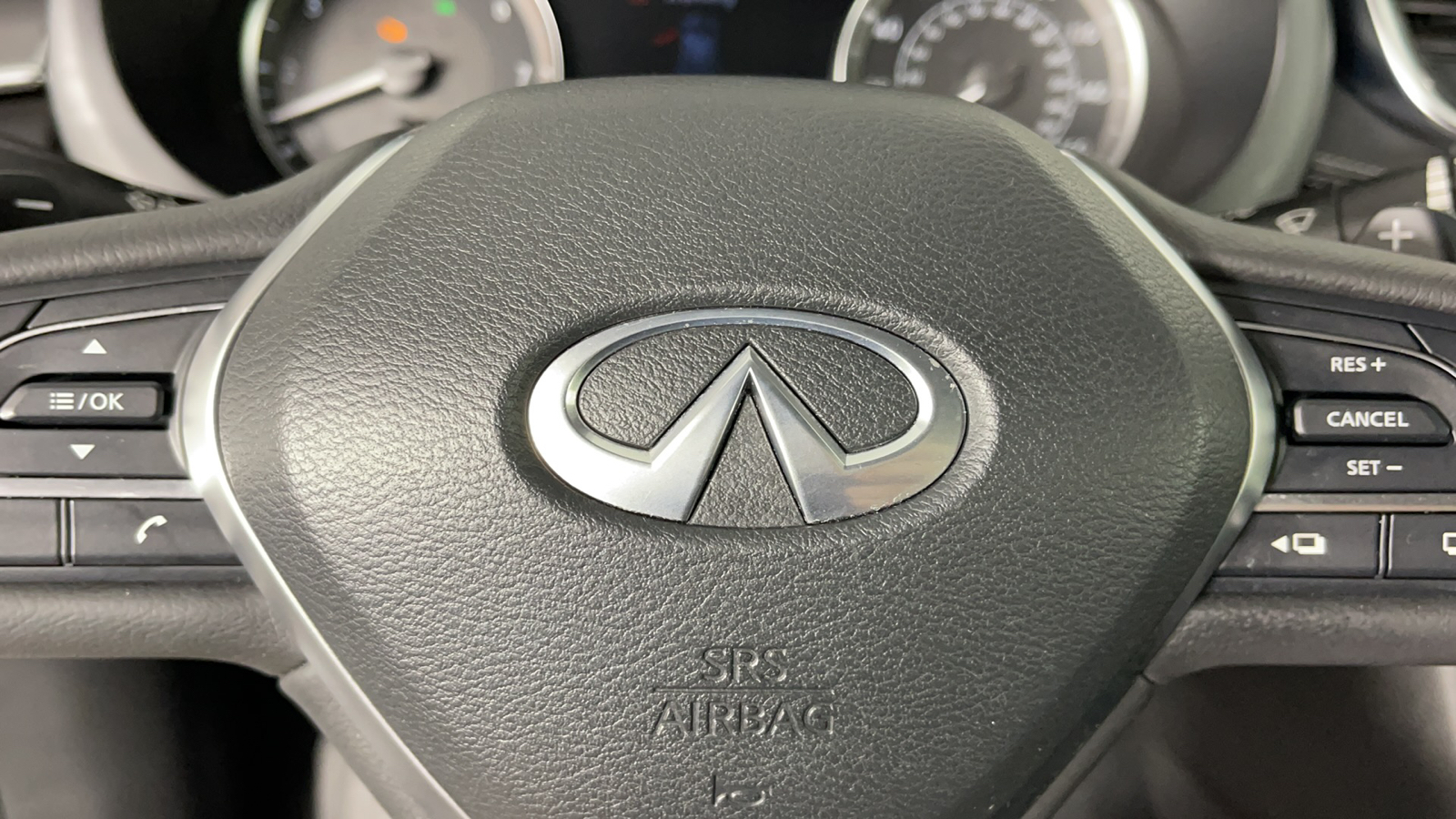 2021 INFINITI QX50 PURE 26