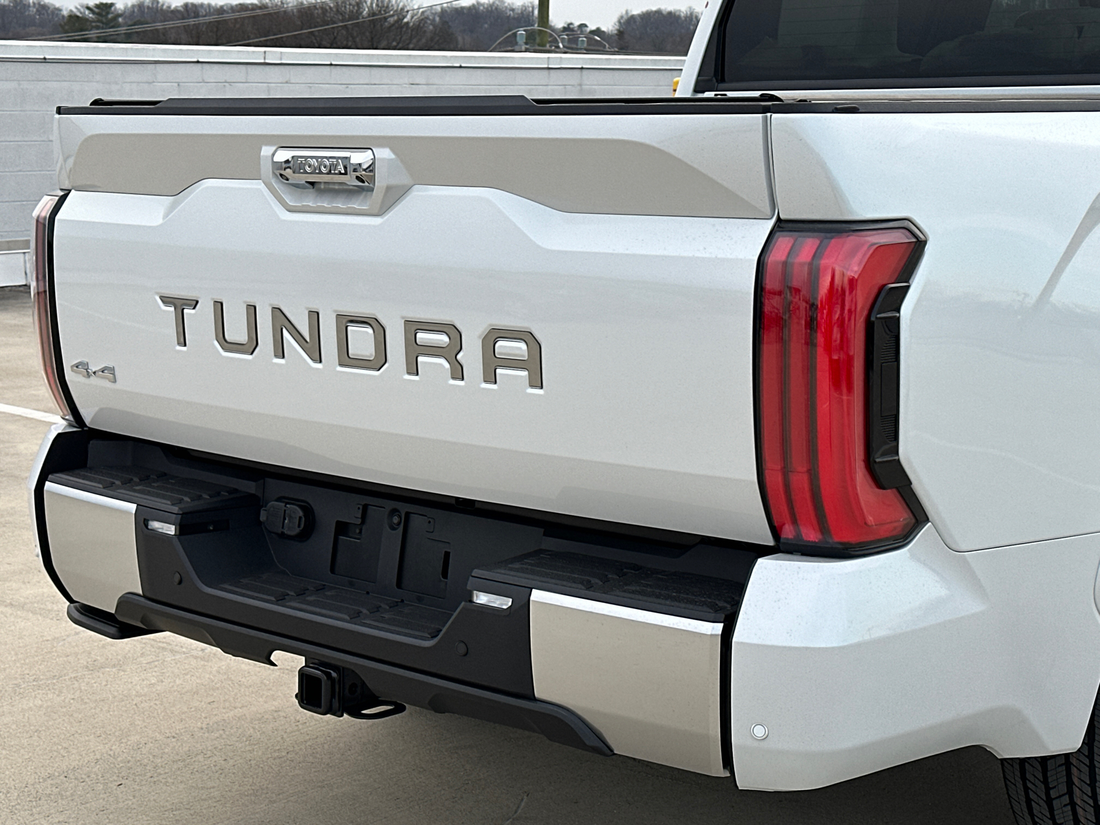 2024 Toyota Tundra Hybrid Capstone 4