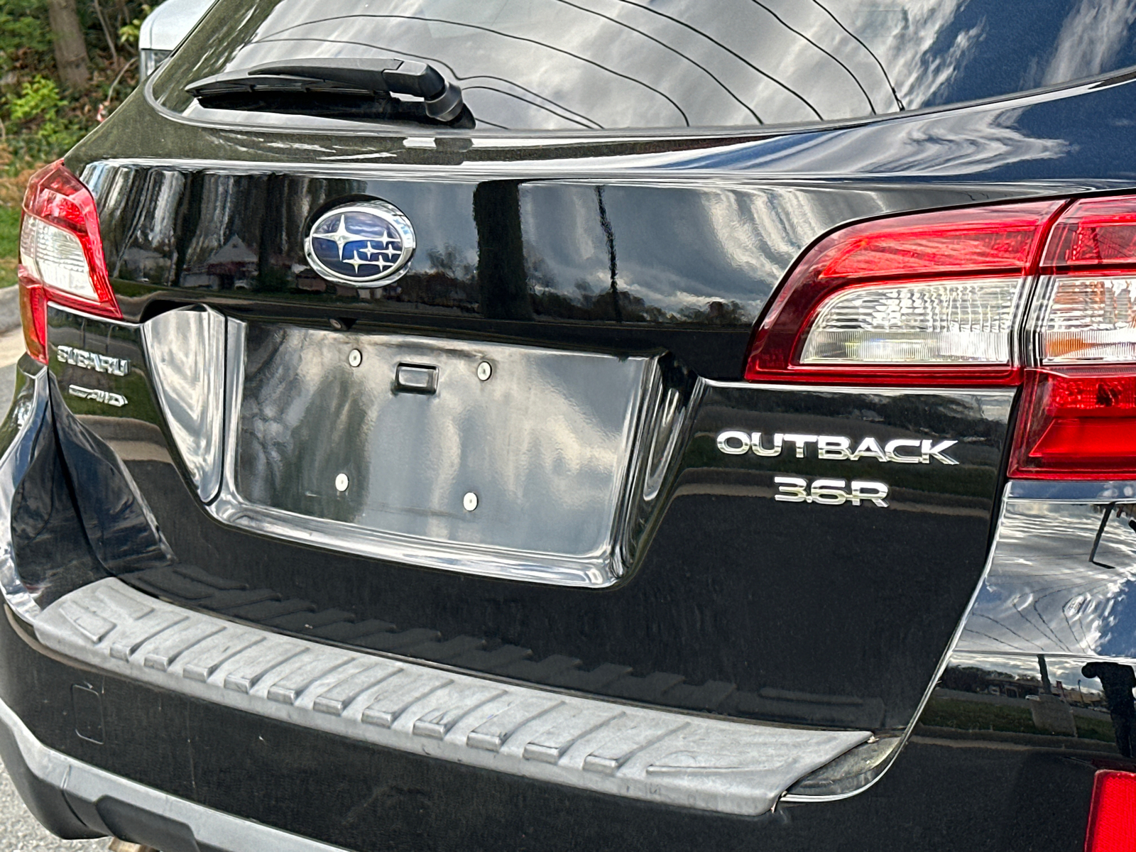 2016 Subaru Outback 3.6R 8