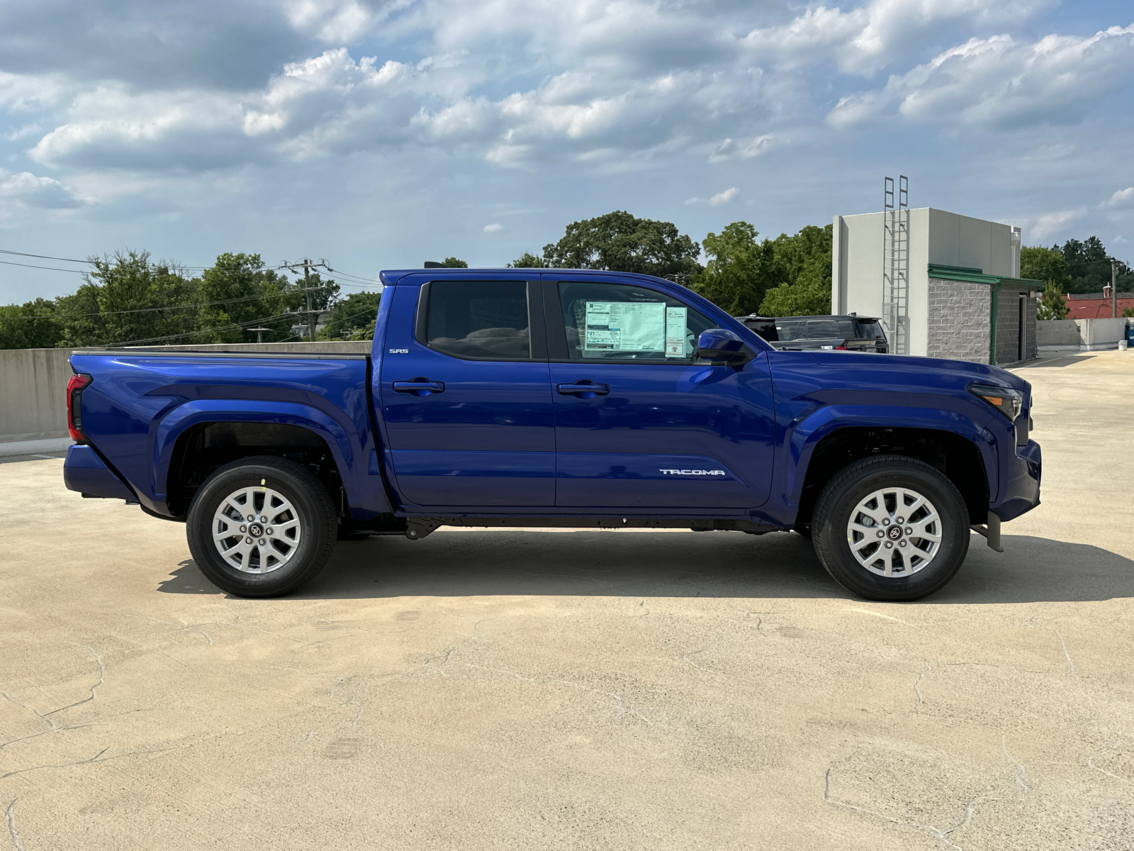 2024 Toyota Tacoma SR5 2