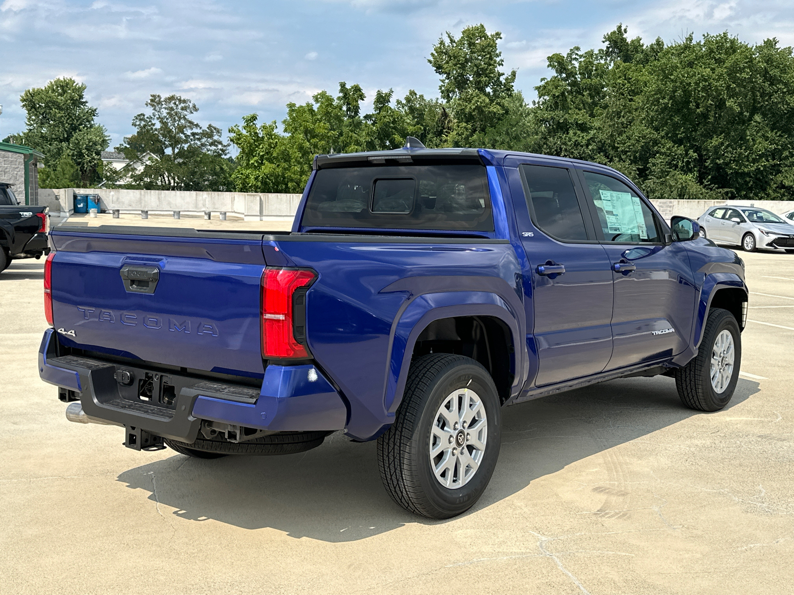 2024 Toyota Tacoma SR5 3