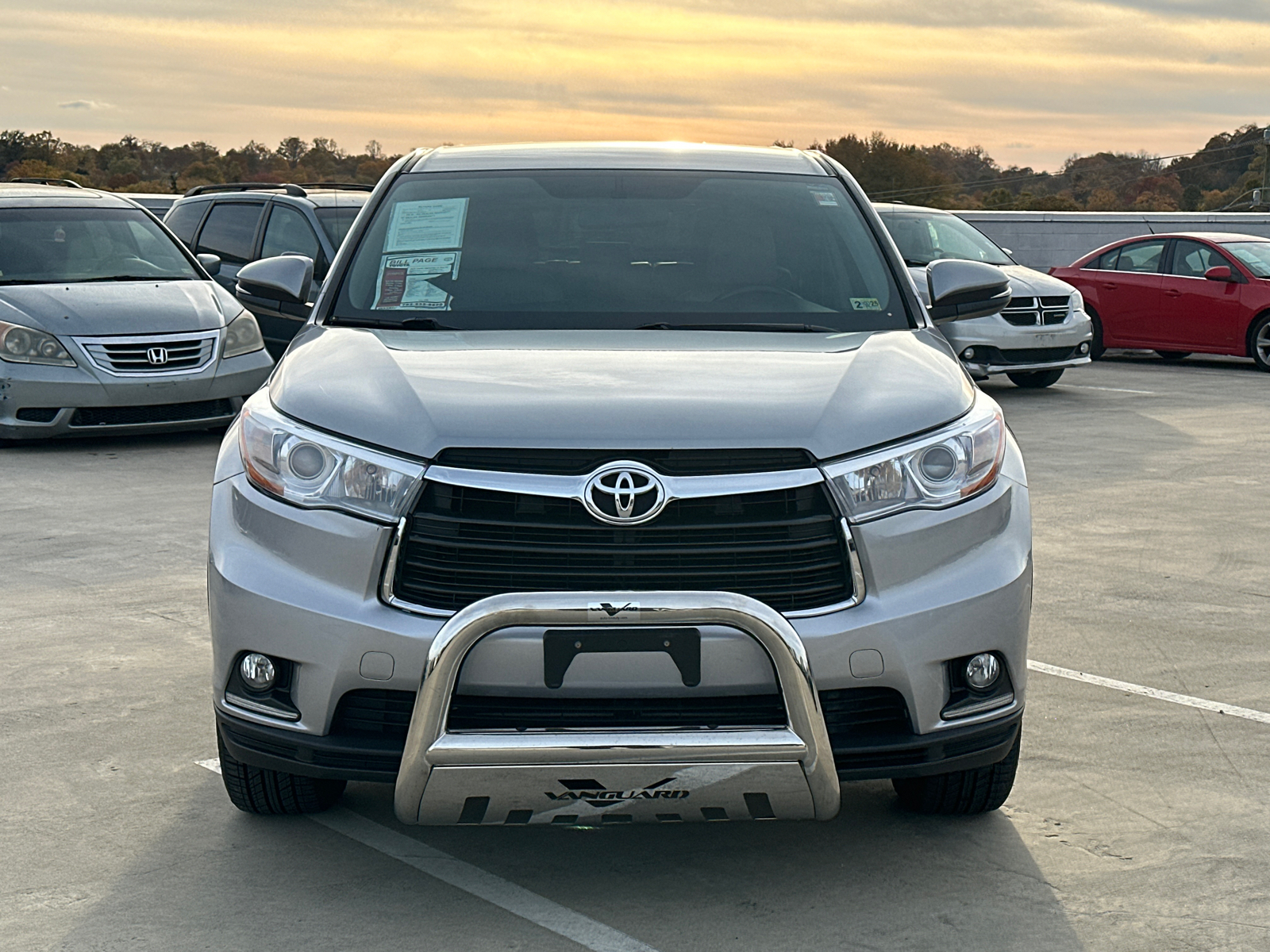 2016 Toyota Highlander LE Plus V6 2