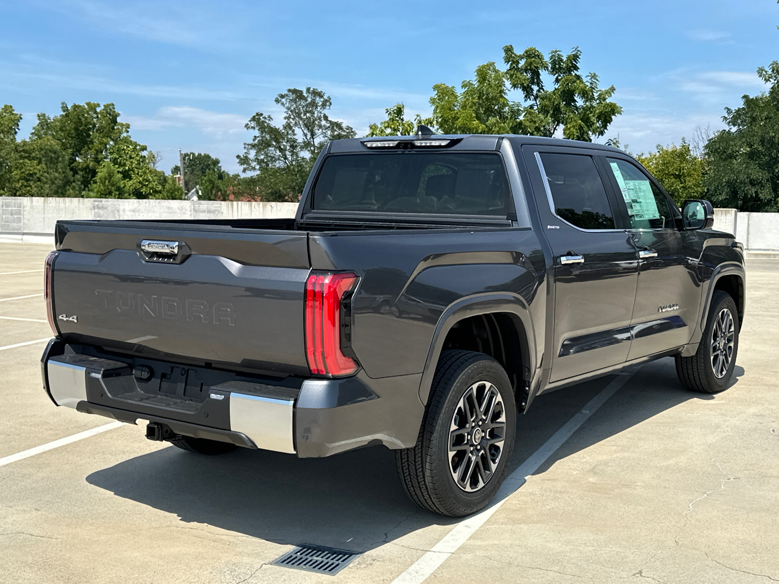 2024 Toyota Tundra Limited 3