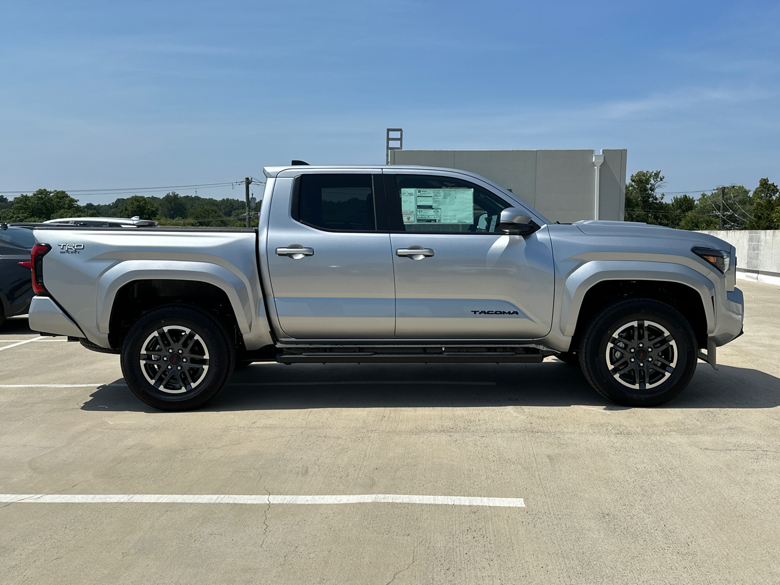 2024 Toyota Tacoma TRD Sport 2