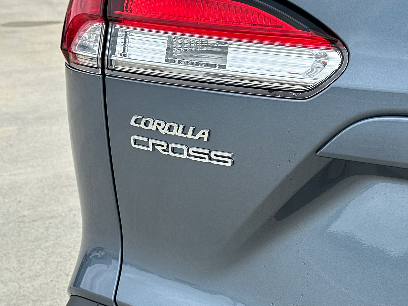 2024 Toyota Corolla Cross L 4