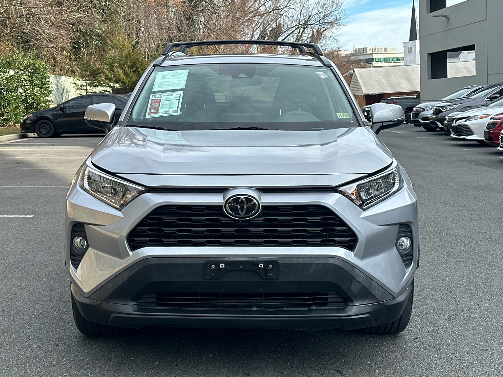 2021 Toyota RAV4 XLE Premium 2