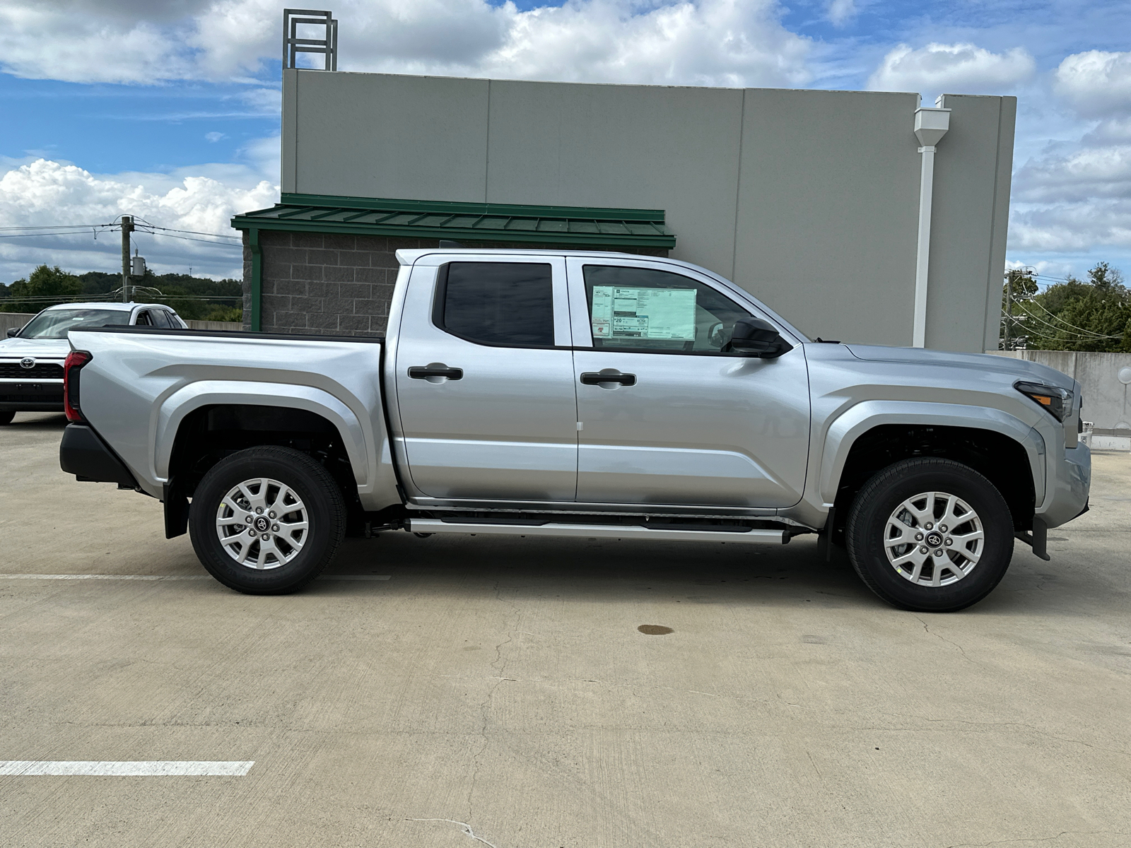 2024 Toyota Tacoma SR 2