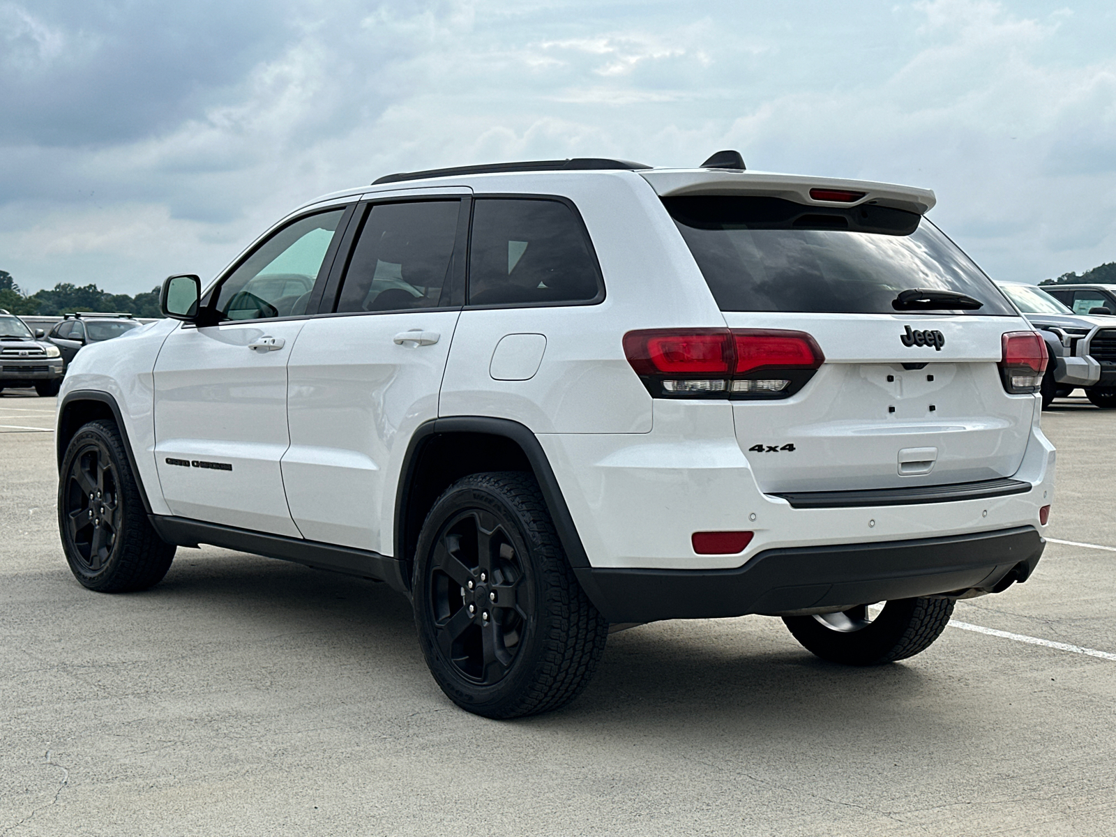 2021 Jeep Grand Cherokee Freedom Edition 6