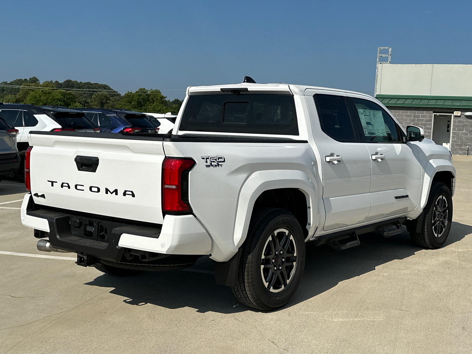 2024 Toyota Tacoma TRD Sport 3