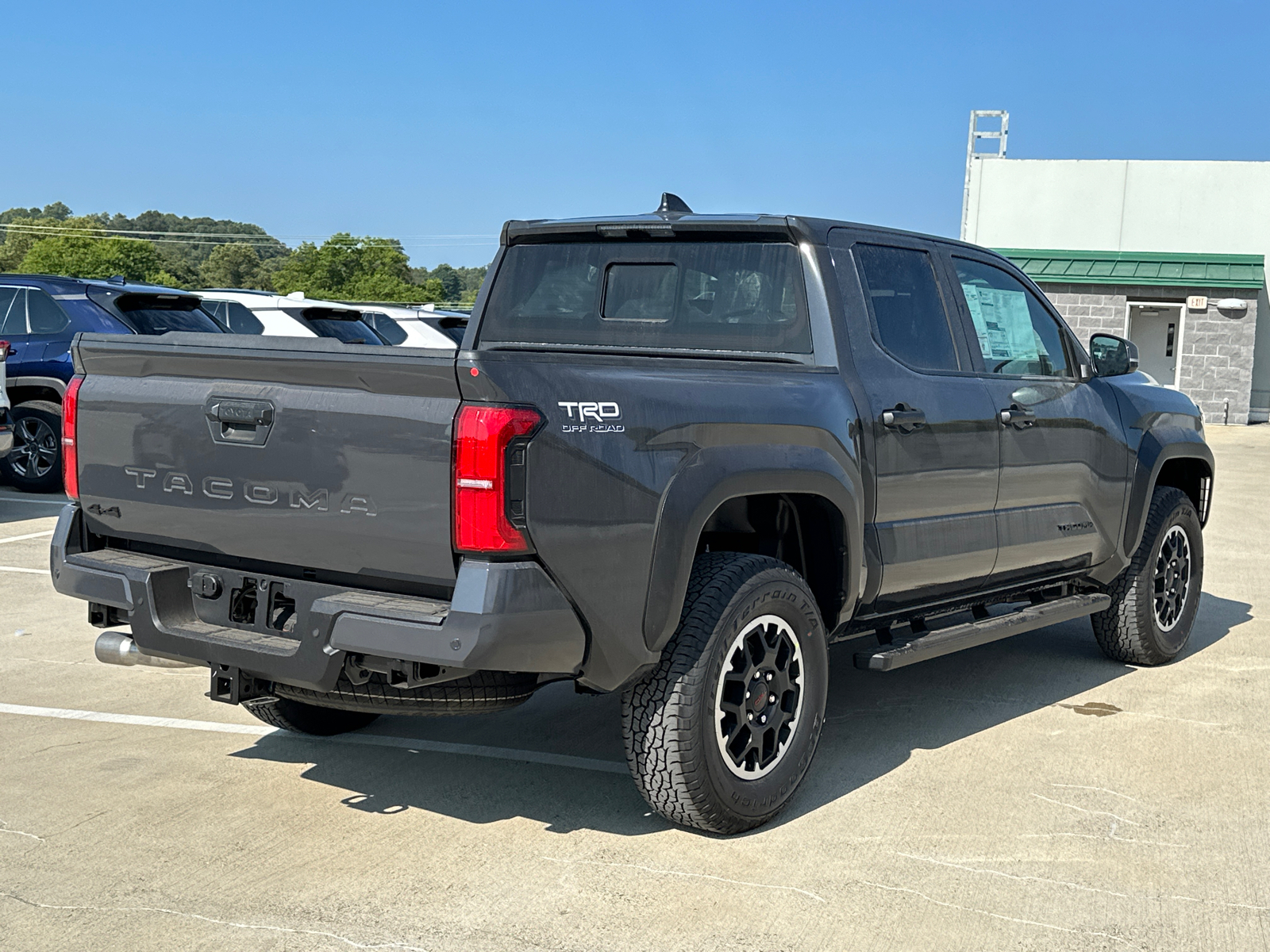 2024 Toyota Tacoma TRD Off-Road 3