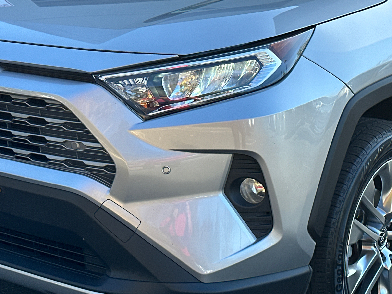 2020 Toyota RAV4 Limited 4