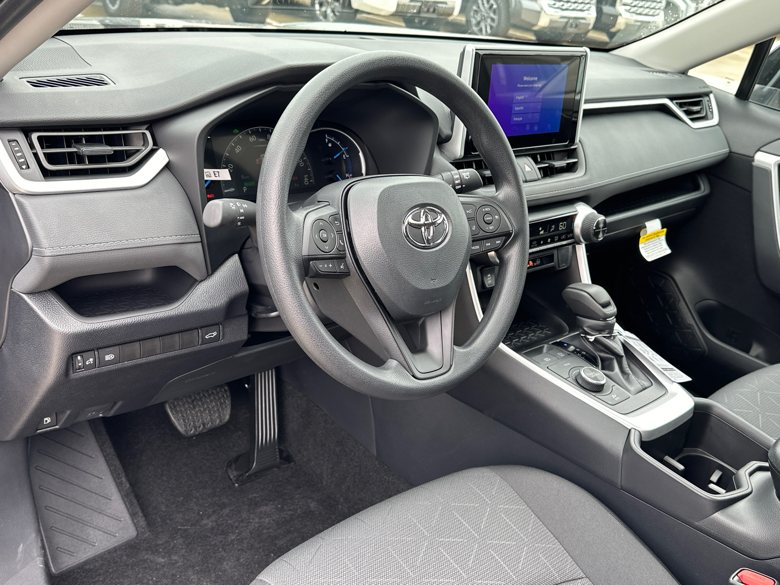 2024 Toyota RAV4 Hybrid  15