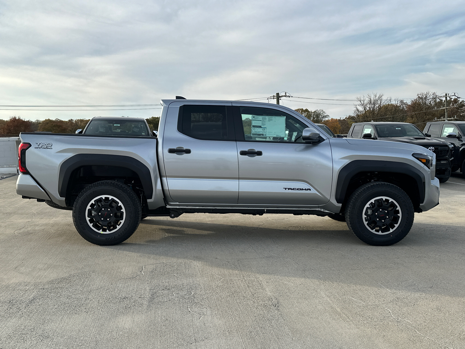 2024 Toyota Tacoma TRD Off-Road 2