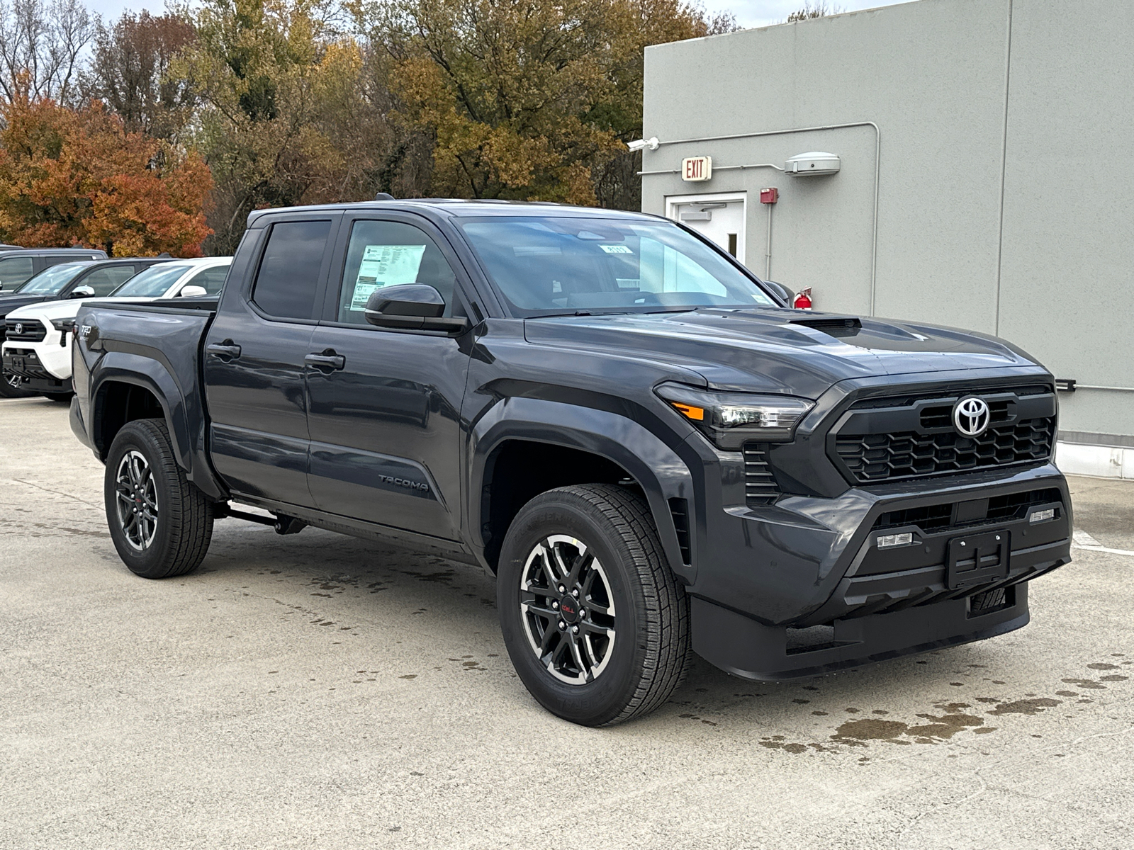 2024 Toyota Tacoma TRD Sport 26