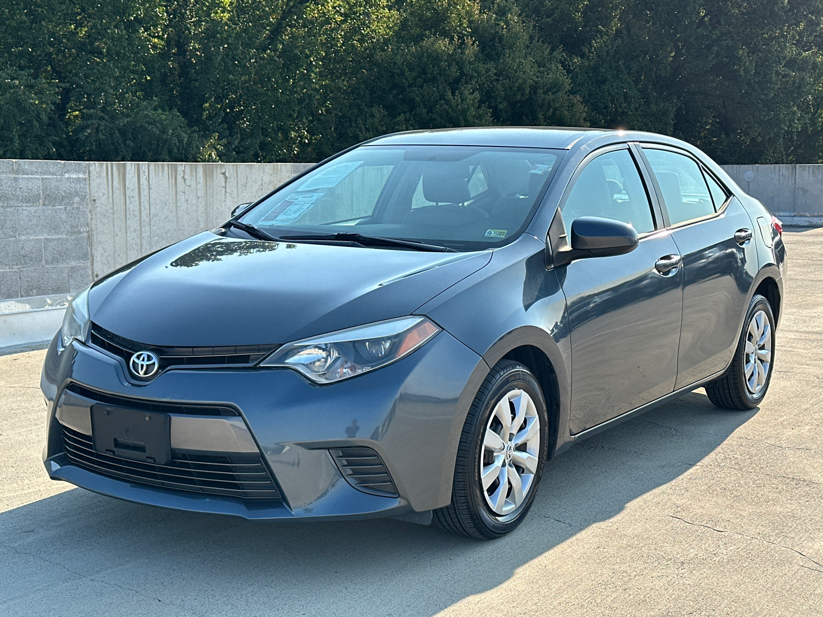 2015 Toyota Corolla LE 2