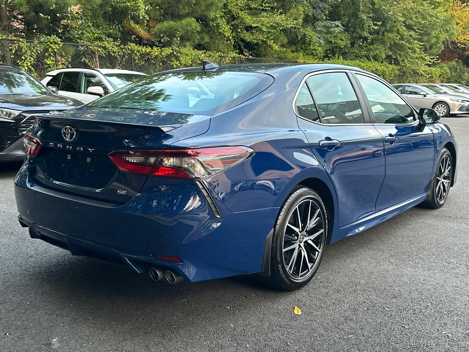 2023 Toyota Camry SE 8