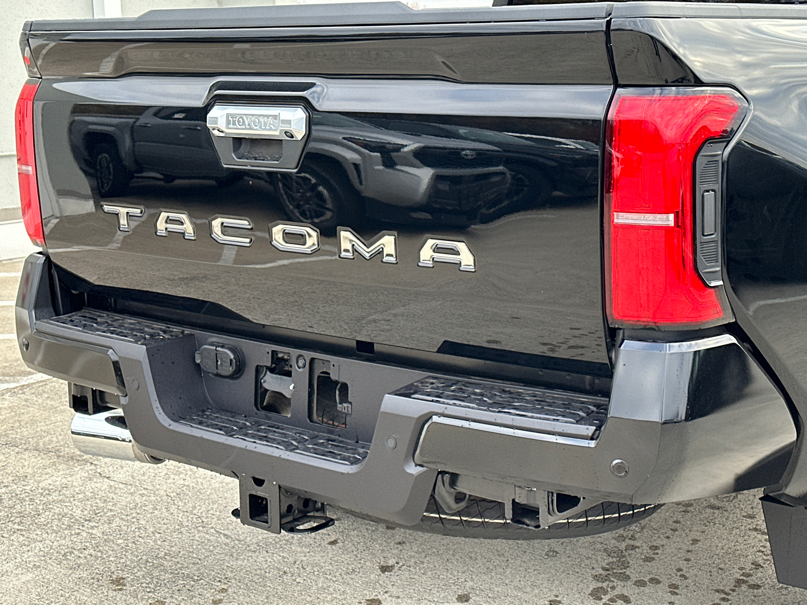 2024 Toyota Tacoma Limited 4