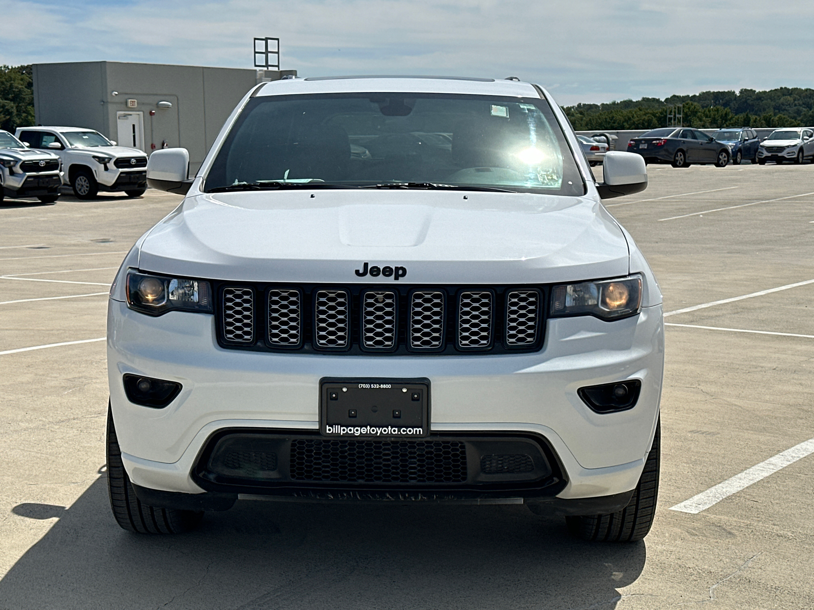 2019 Jeep Grand Cherokee Altitude 2