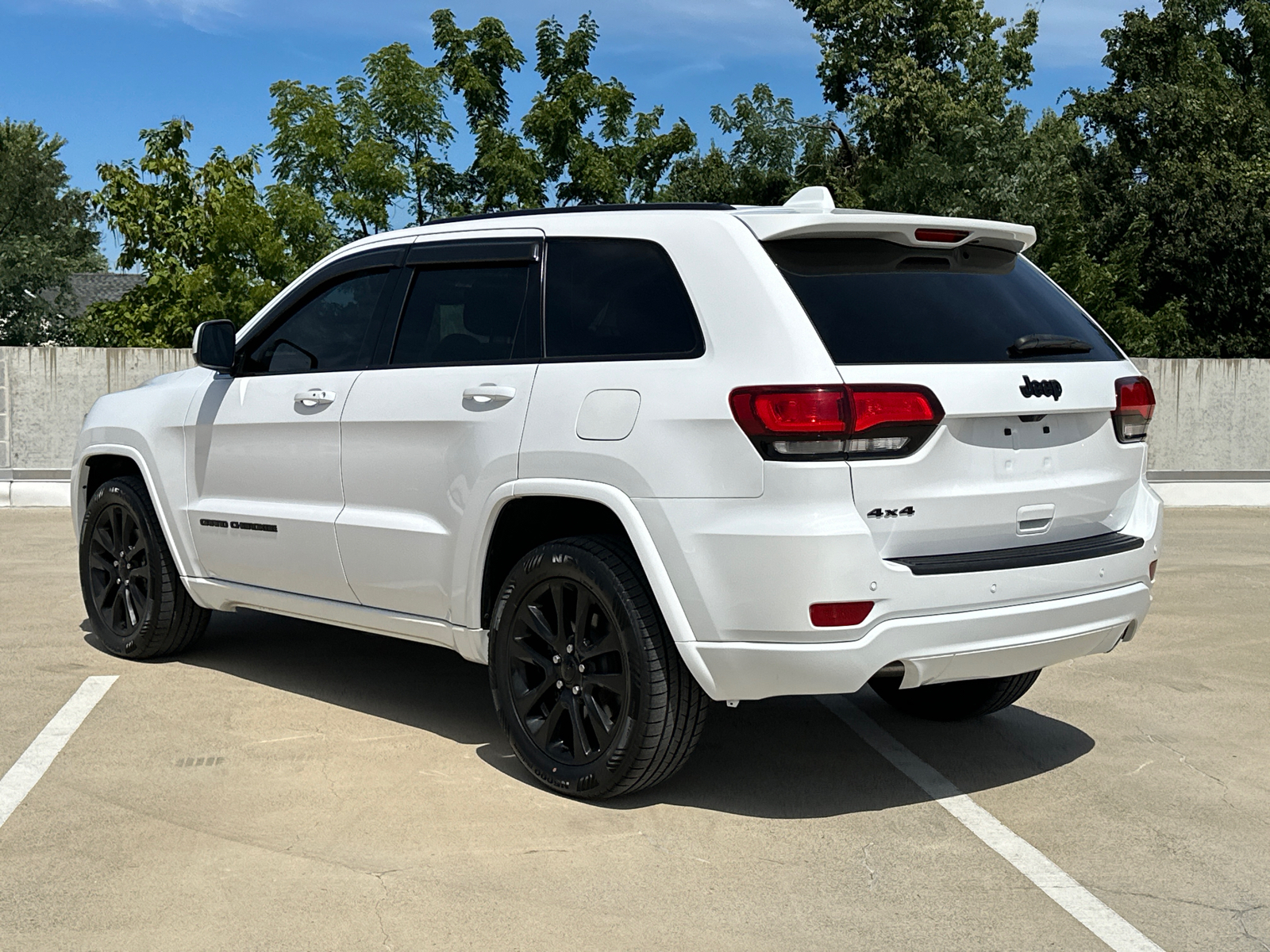 2019 Jeep Grand Cherokee Altitude 6