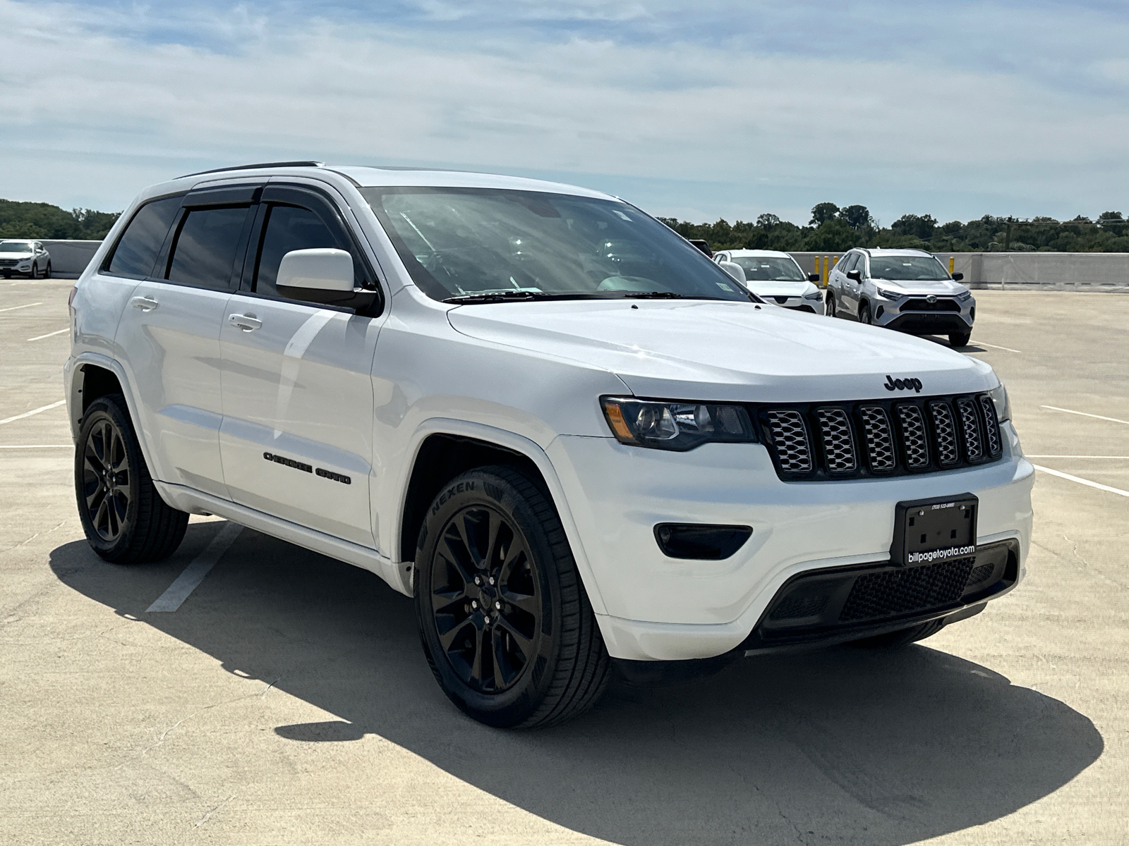 2019 Jeep Grand Cherokee Altitude 35