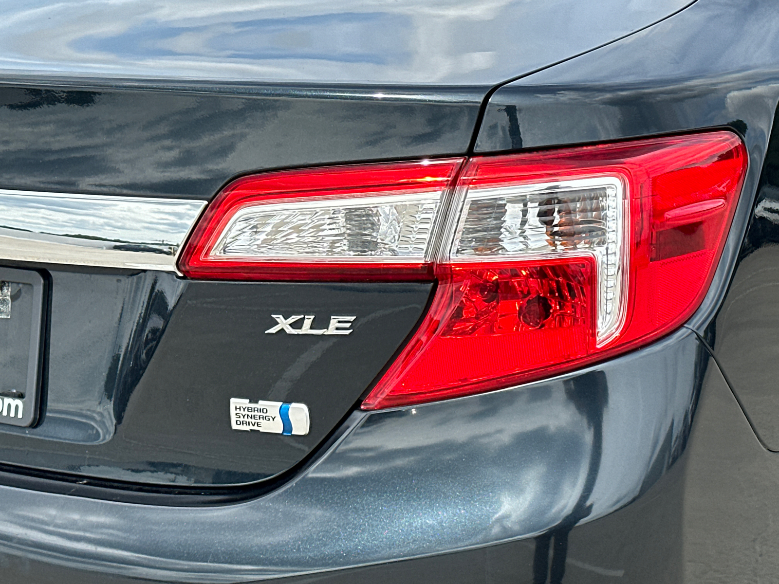 2012 Toyota Camry Hybrid XLE 7