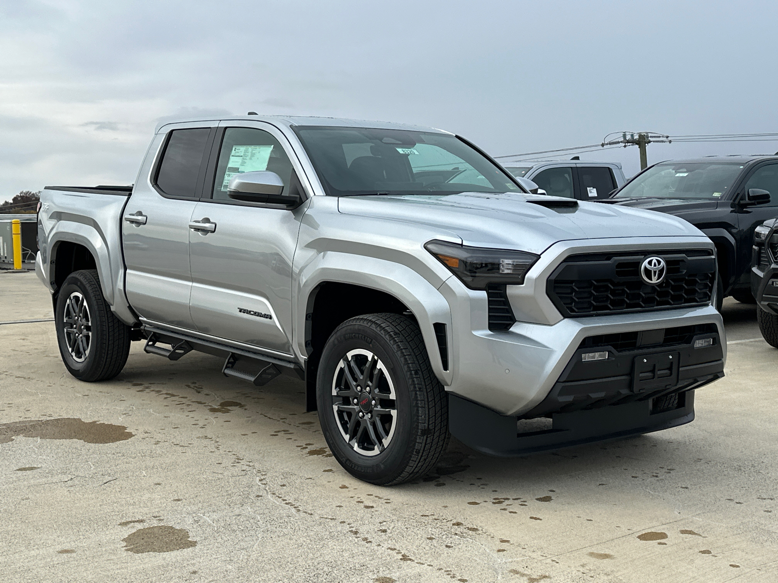 2024 Toyota Tacoma TRD Sport 28