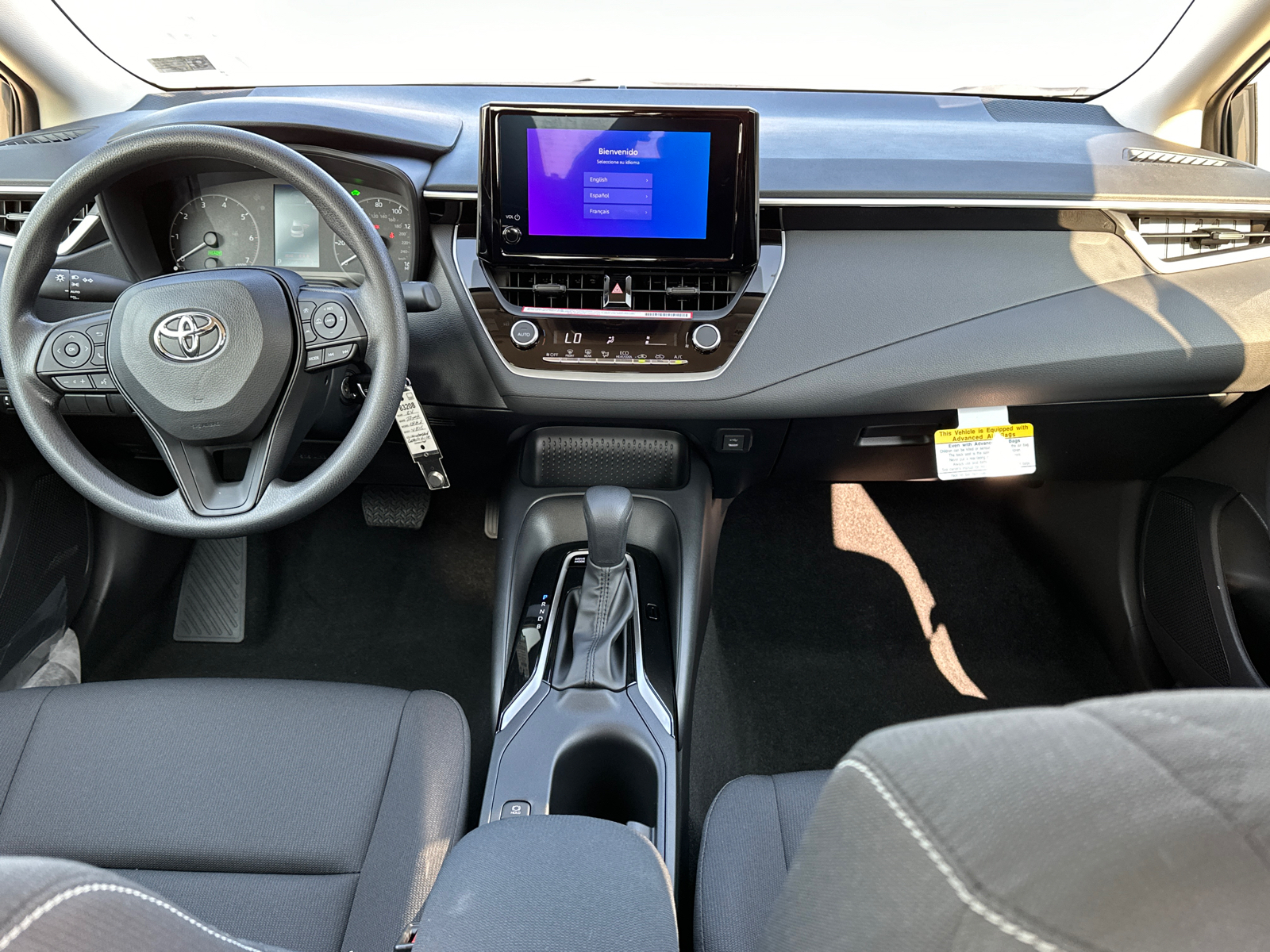 2024 Toyota Corolla Hybrid LE 10