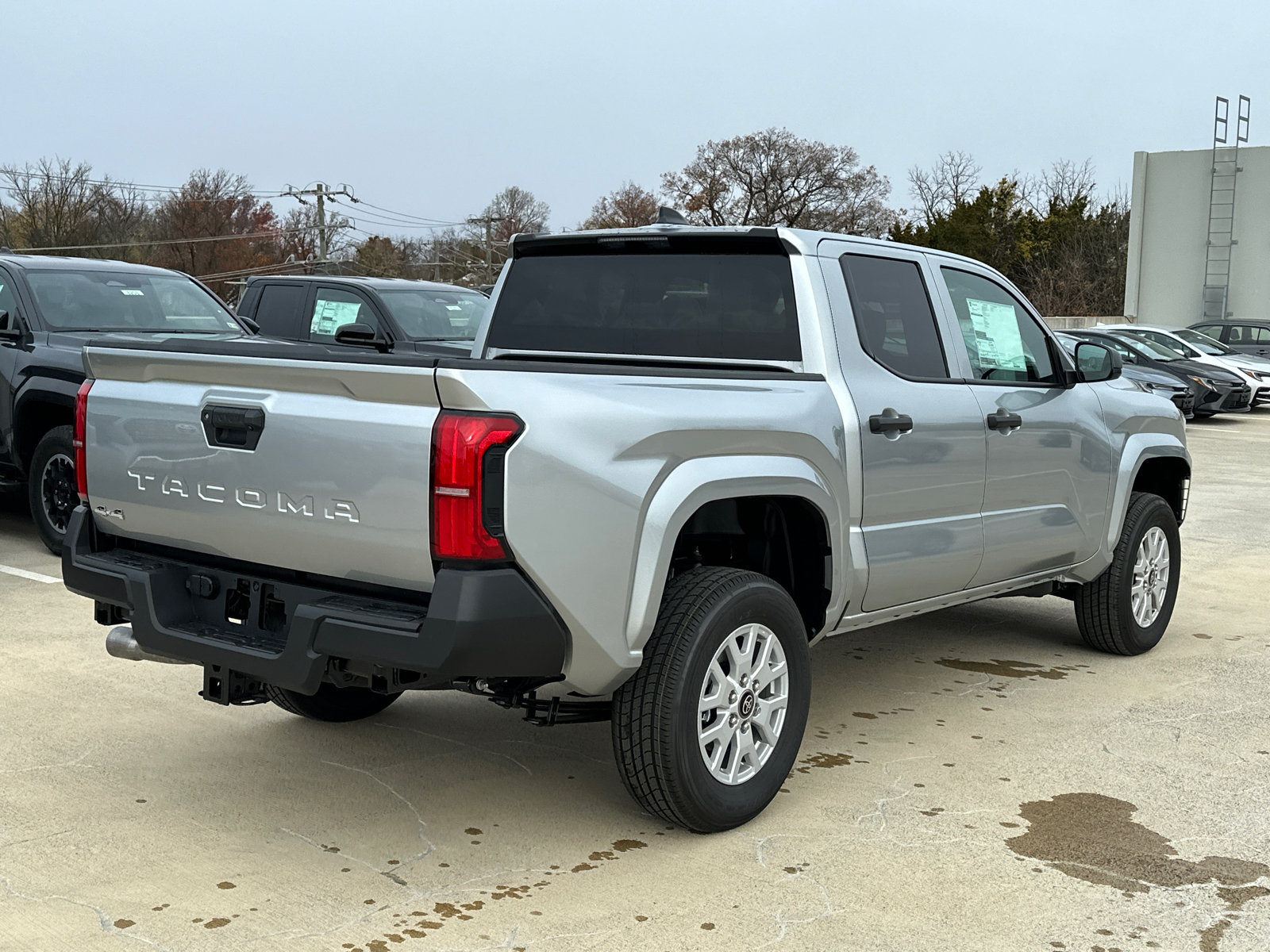 2024 Toyota Tacoma SR 3