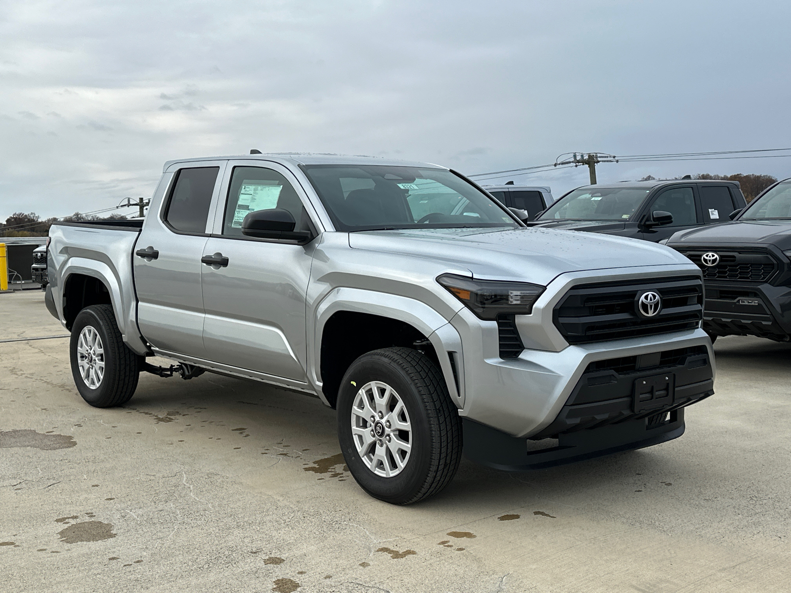 2024 Toyota Tacoma SR 25