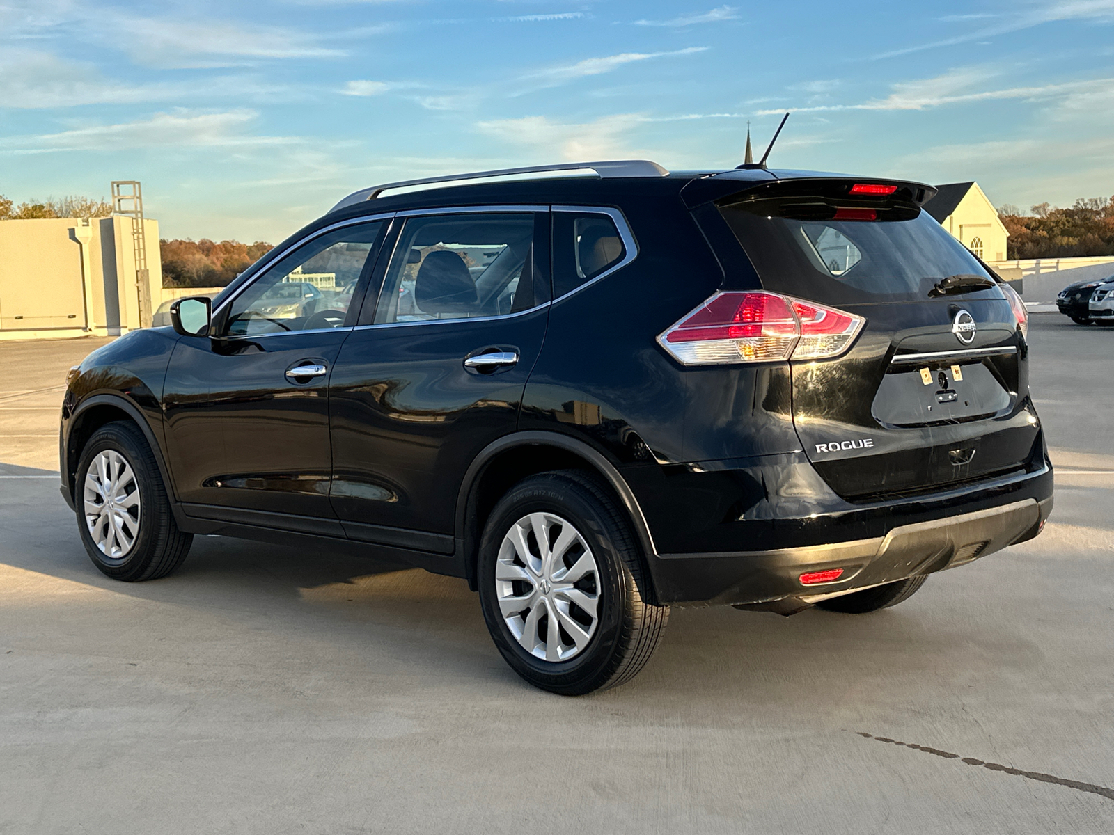 2015 Nissan Rogue S 6