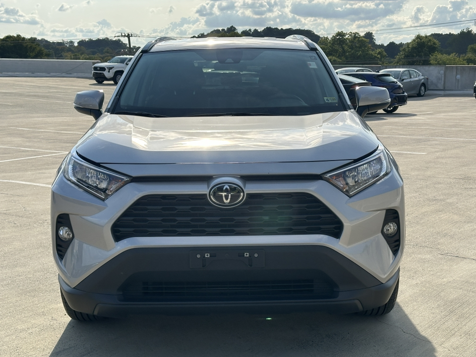 2021 Toyota RAV4 XLE 2