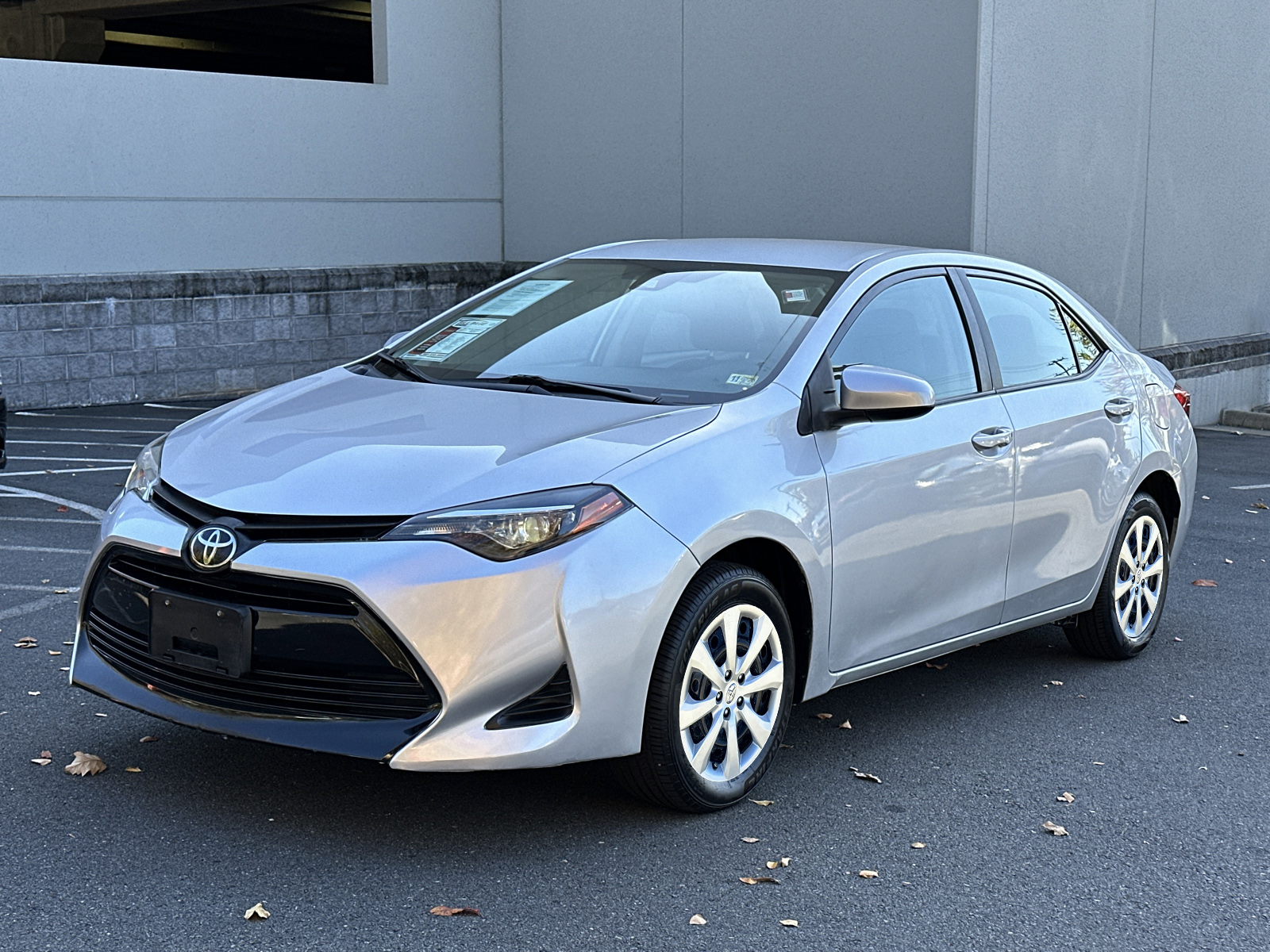 2019 Toyota Corolla LE 2