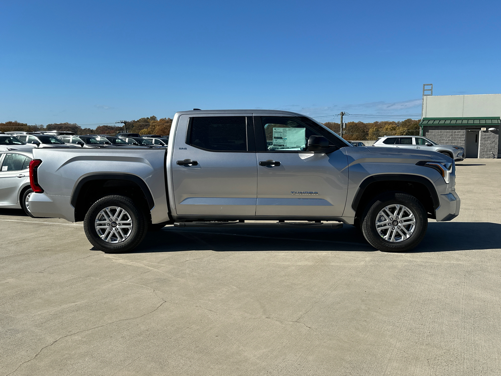 2025 Toyota Tundra SR5 2