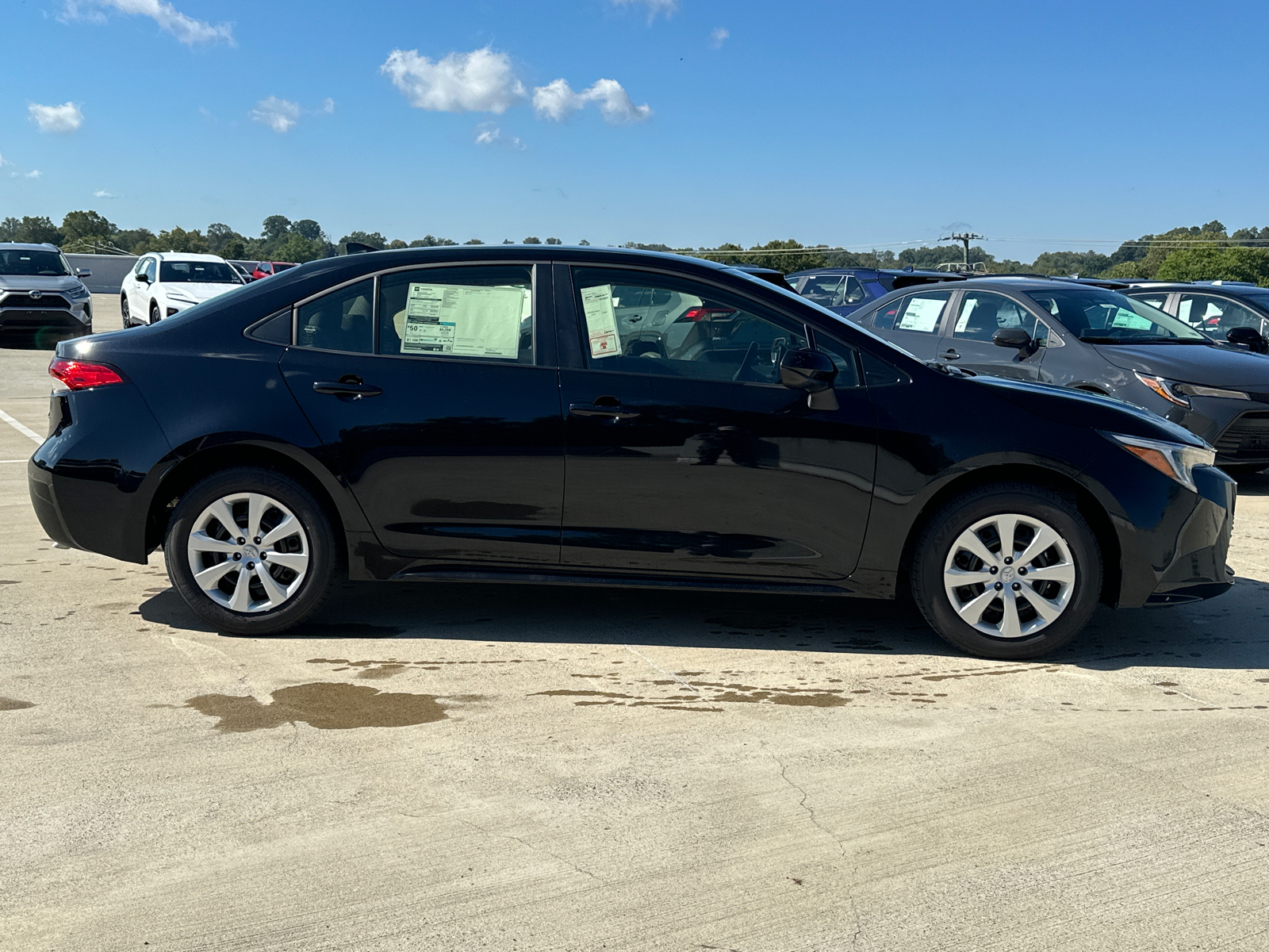 2024 Toyota Corolla Hybrid LE 2