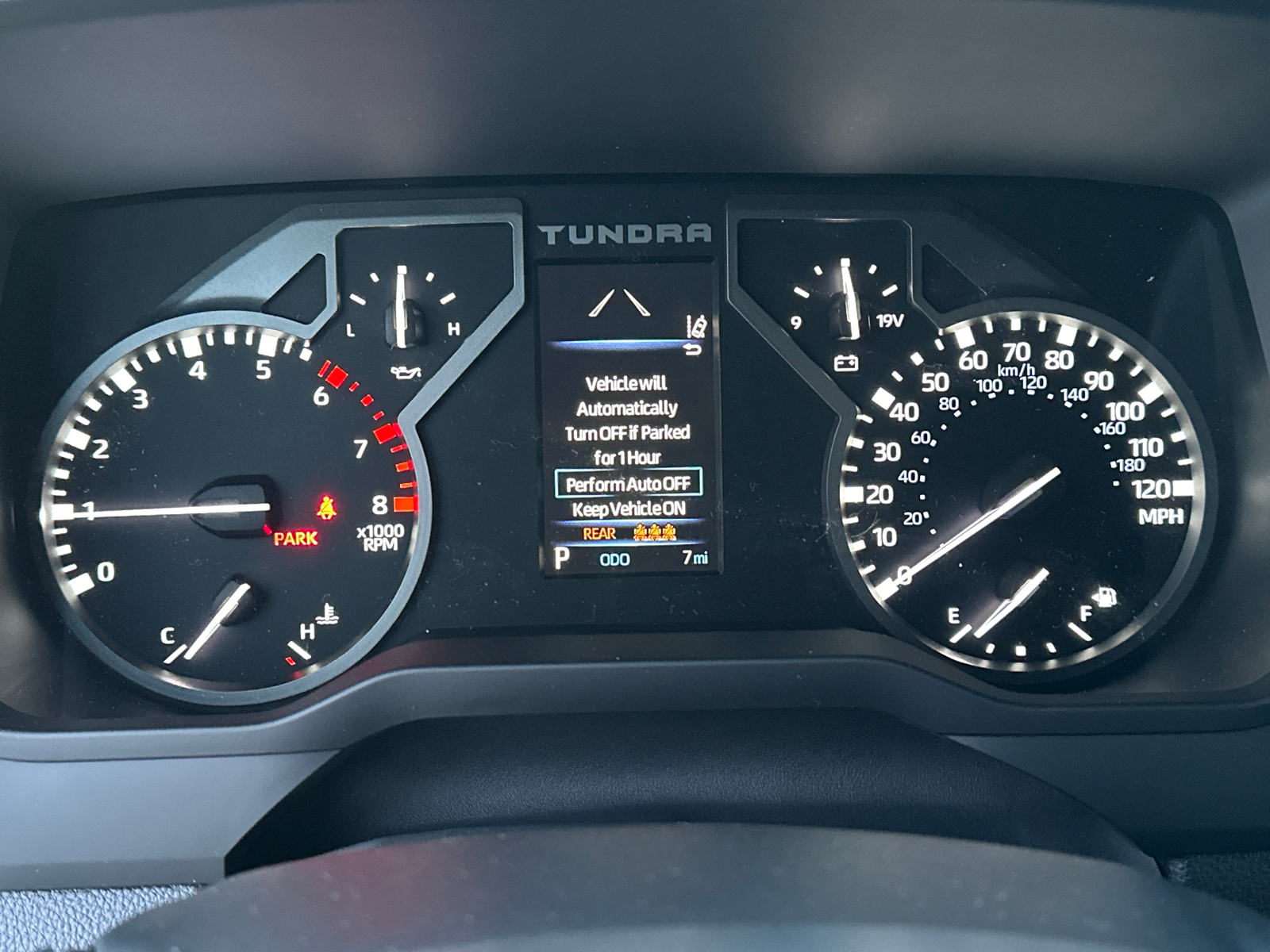 2025 Toyota Tundra SR 14