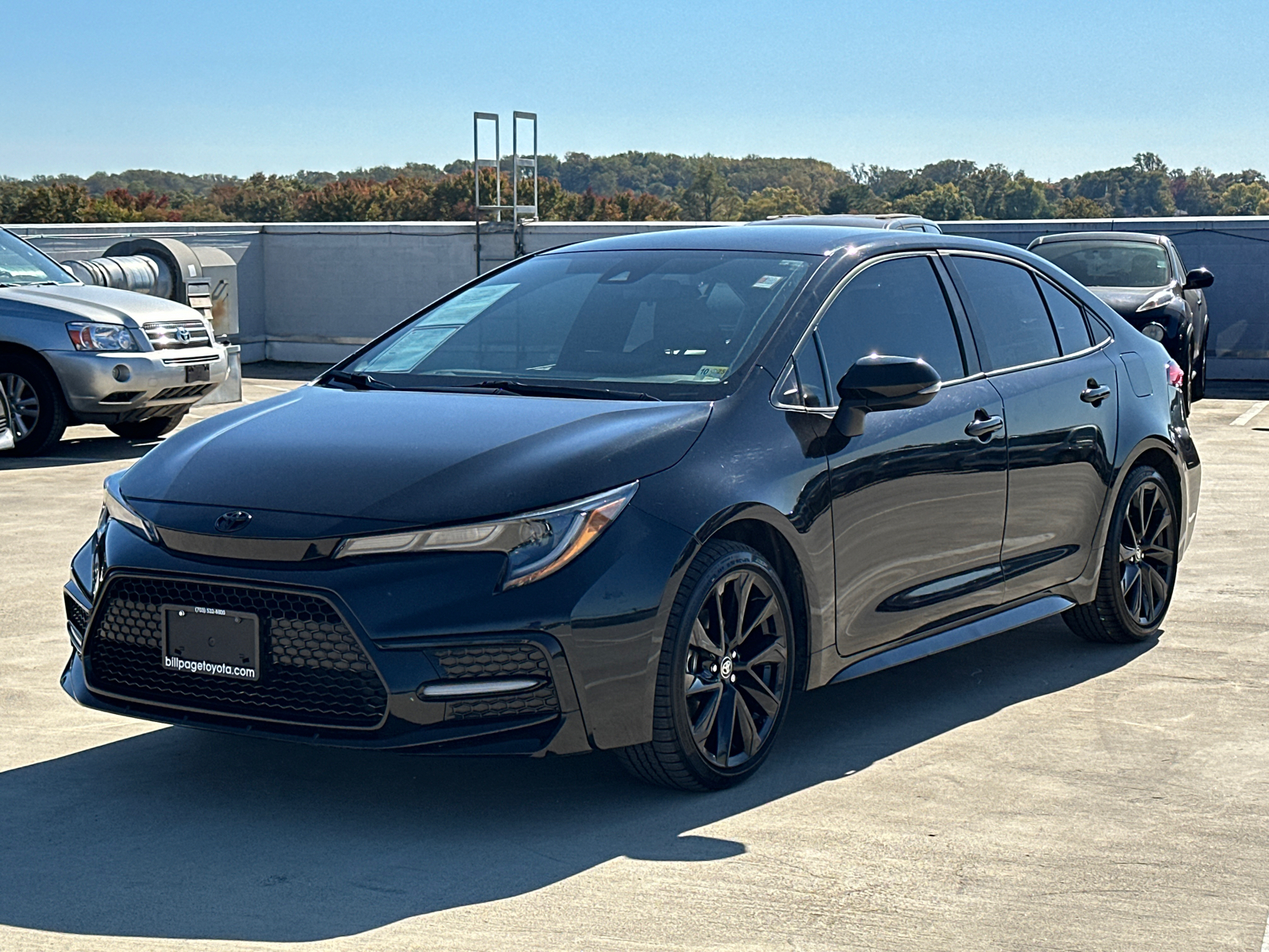 2022 Toyota Corolla SE Nightshade 3