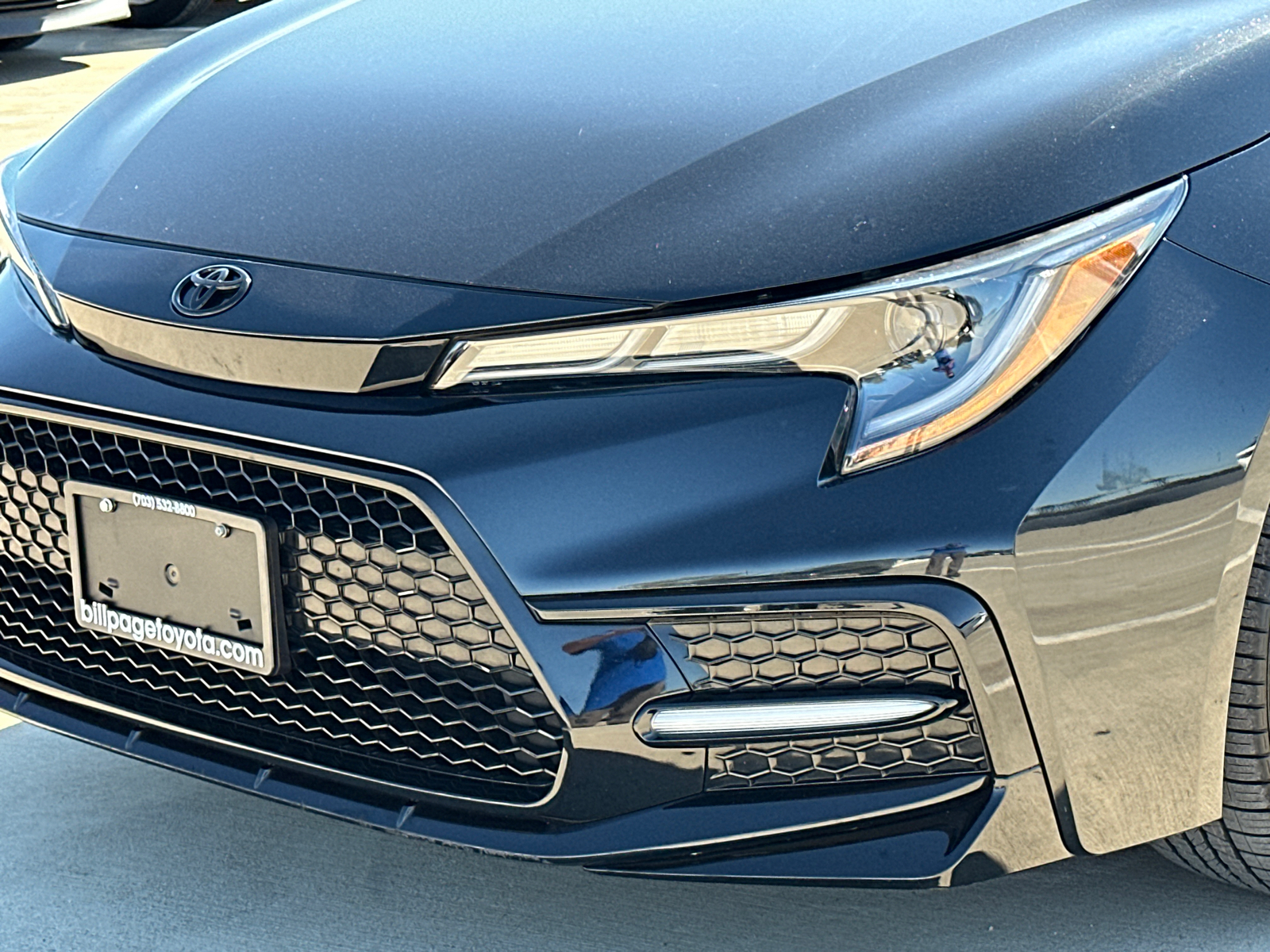 2022 Toyota Corolla SE Nightshade 4