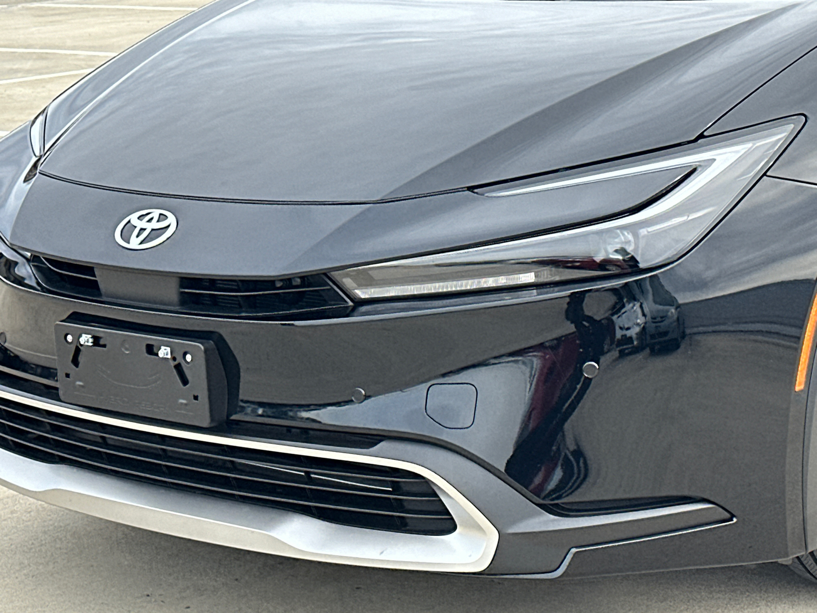 2024 Toyota Prius Prime SE 3