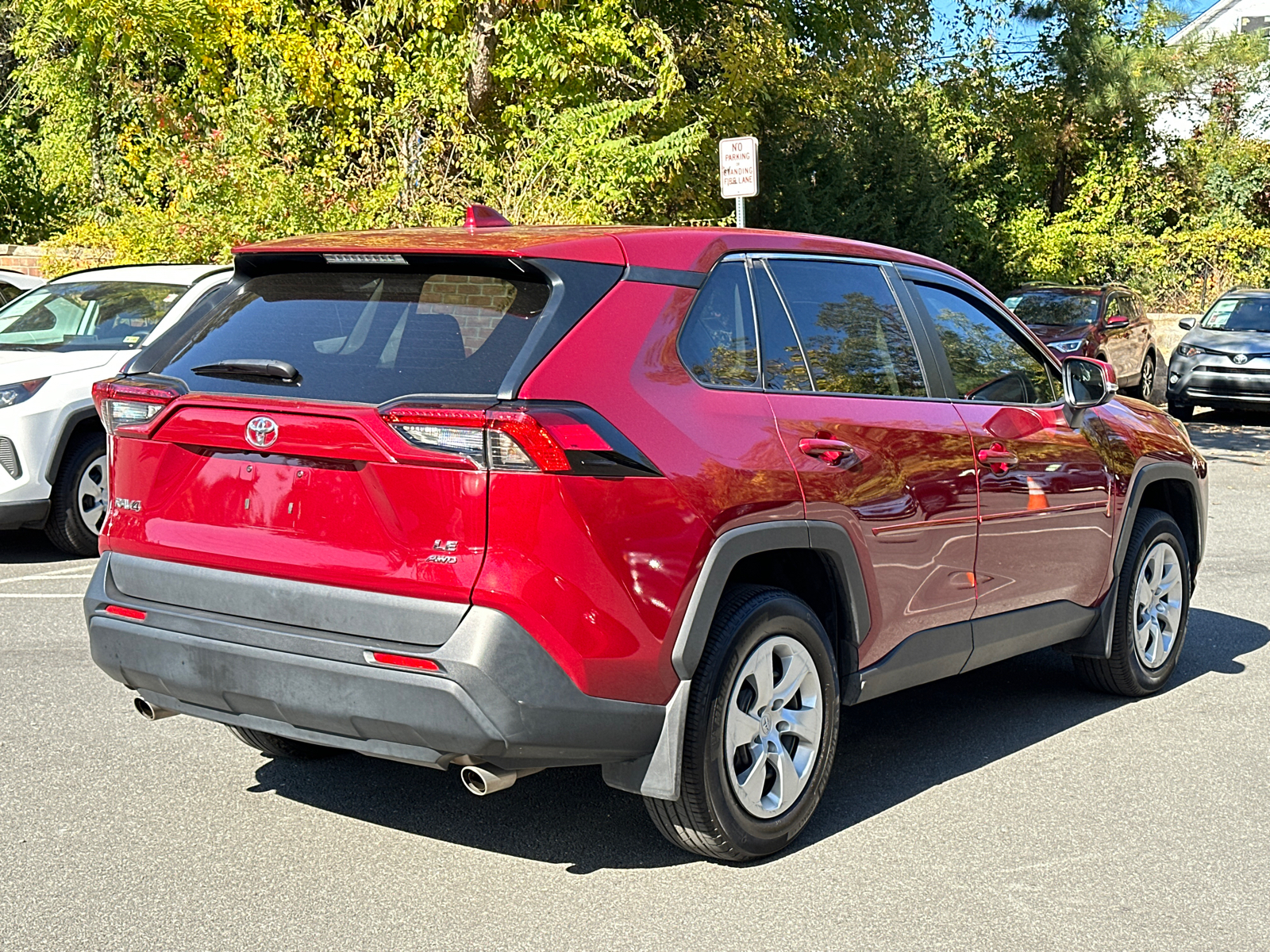 2022 Toyota RAV4 LE 7