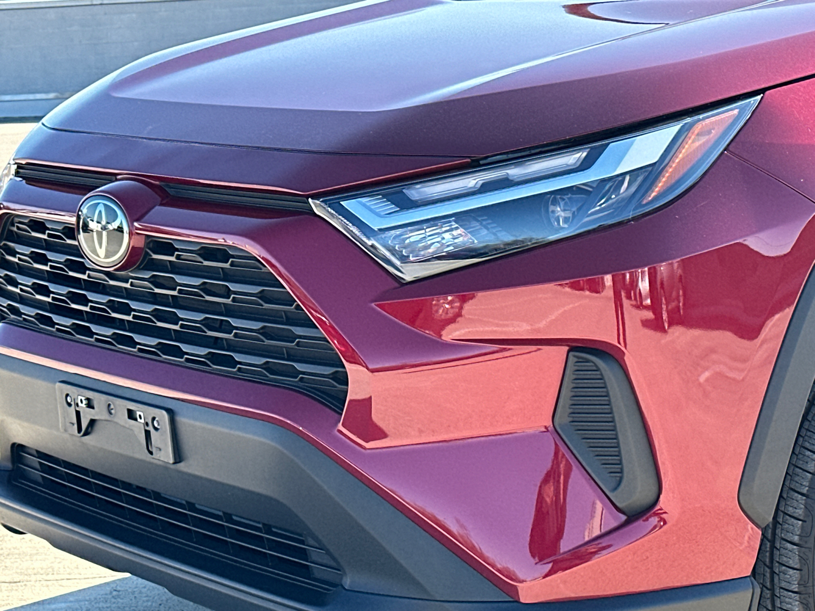 2023 Toyota RAV4 LE 3