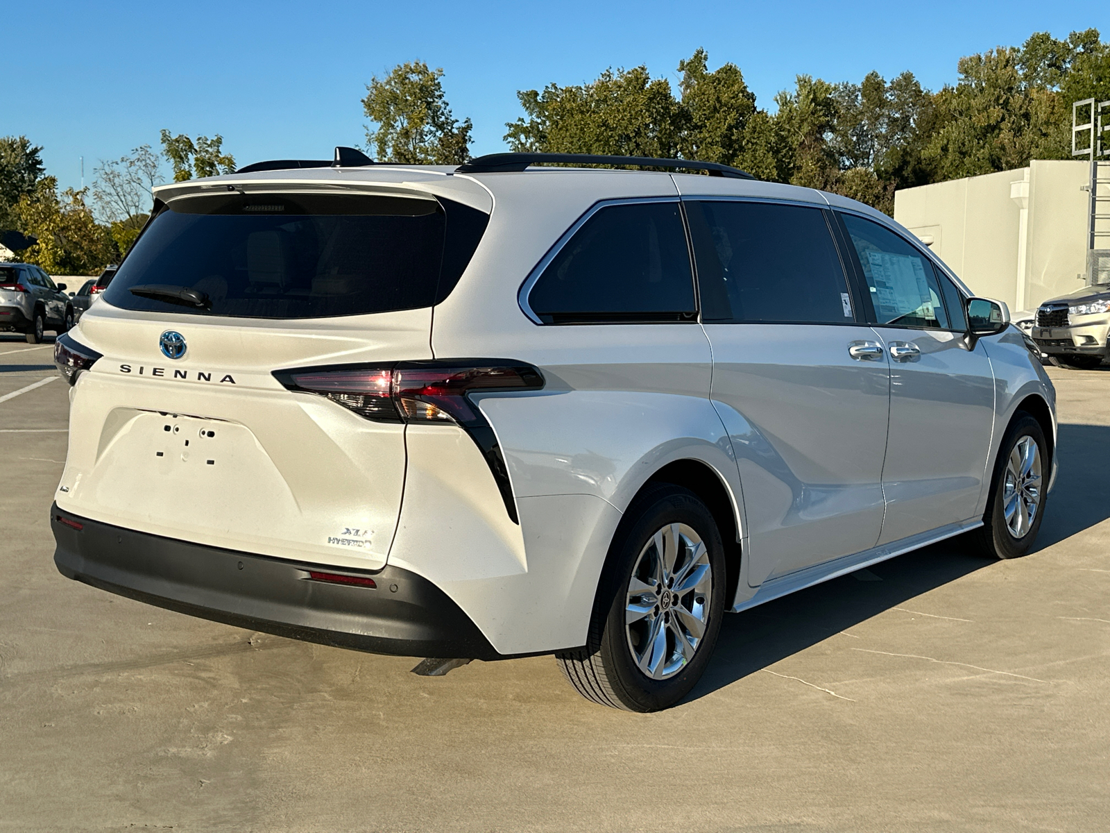 2024 Toyota Sienna  3