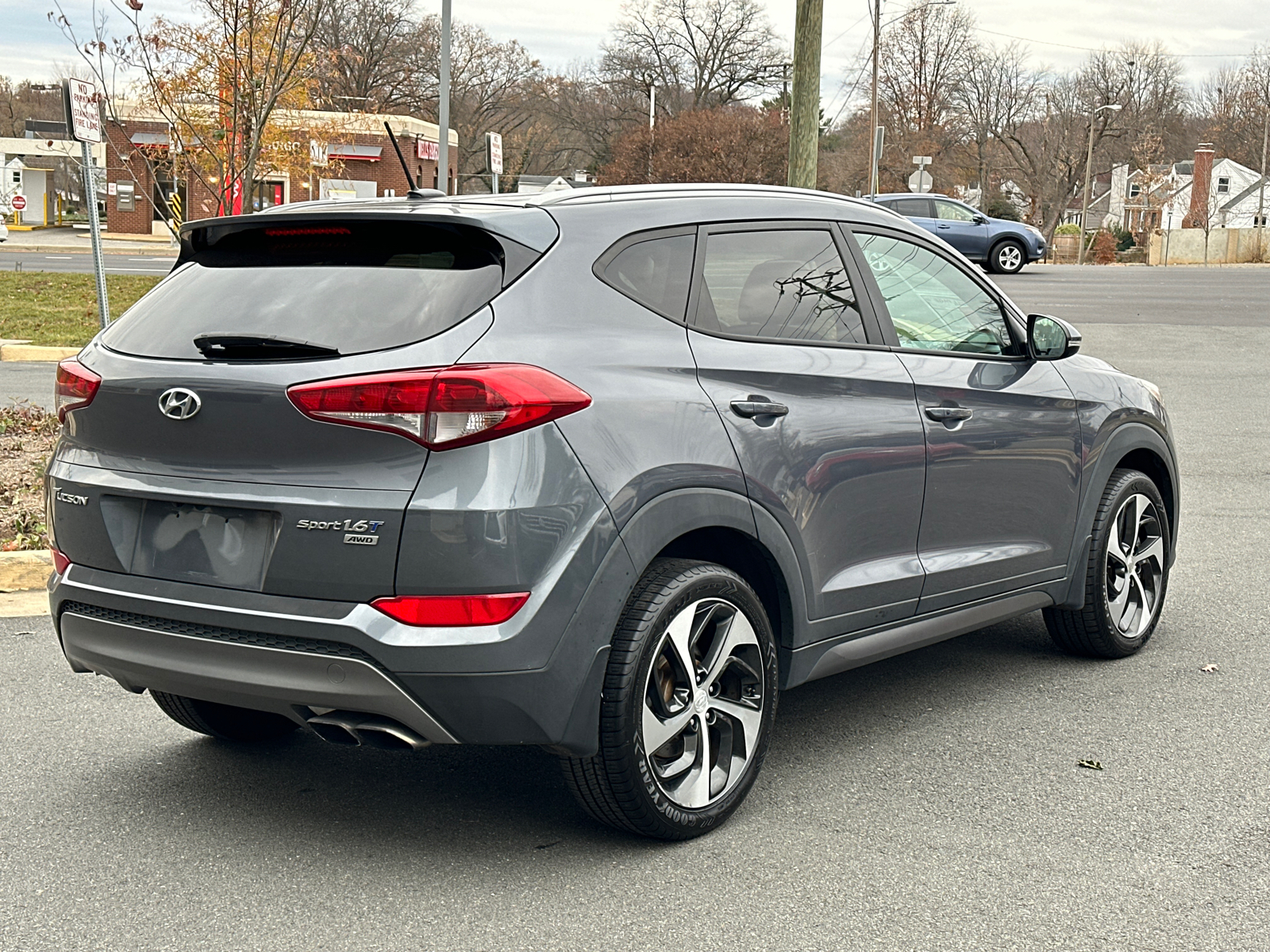 2016 Hyundai Tucson Sport 7