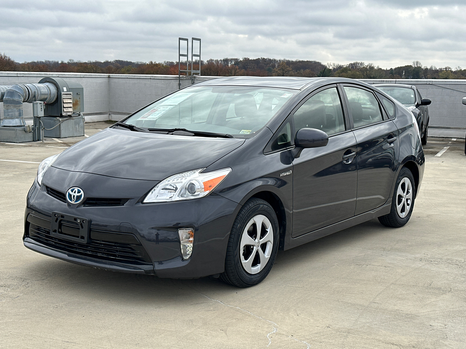 2015 Toyota Prius Two 3