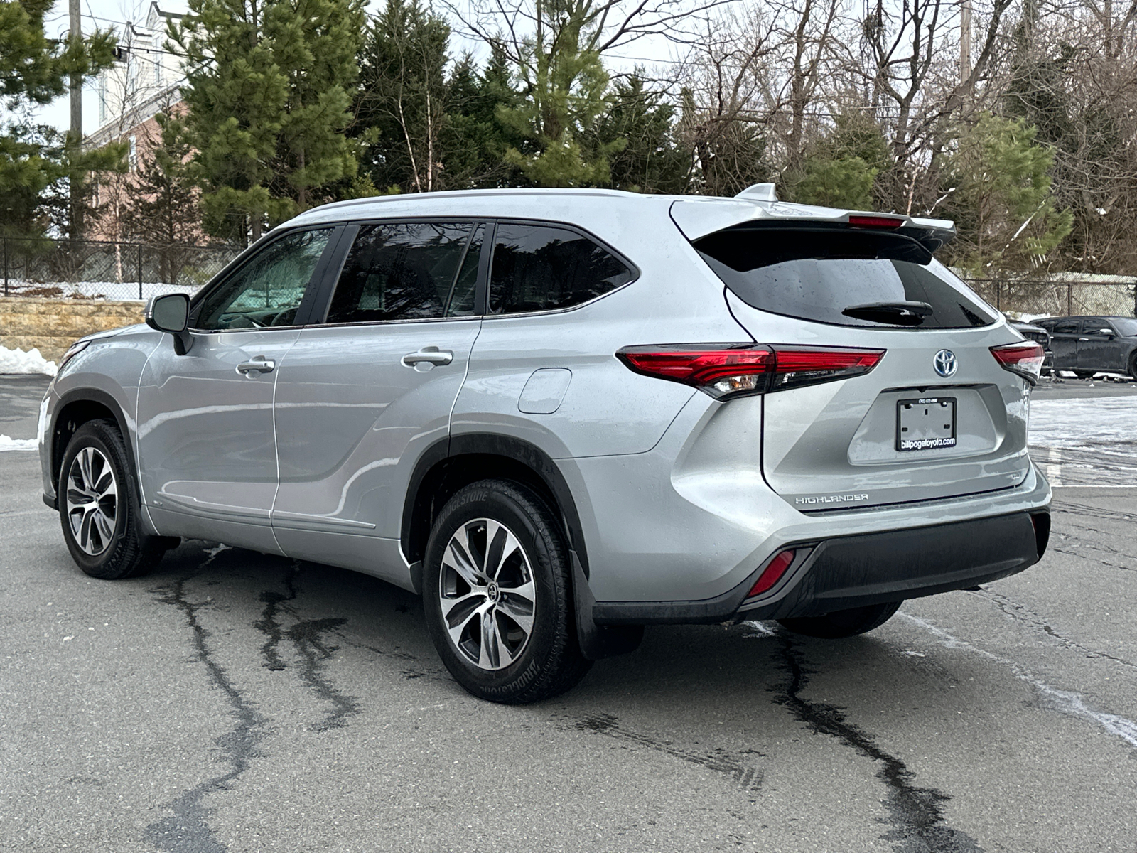 2023 Toyota Highlander Hybrid XLE 6