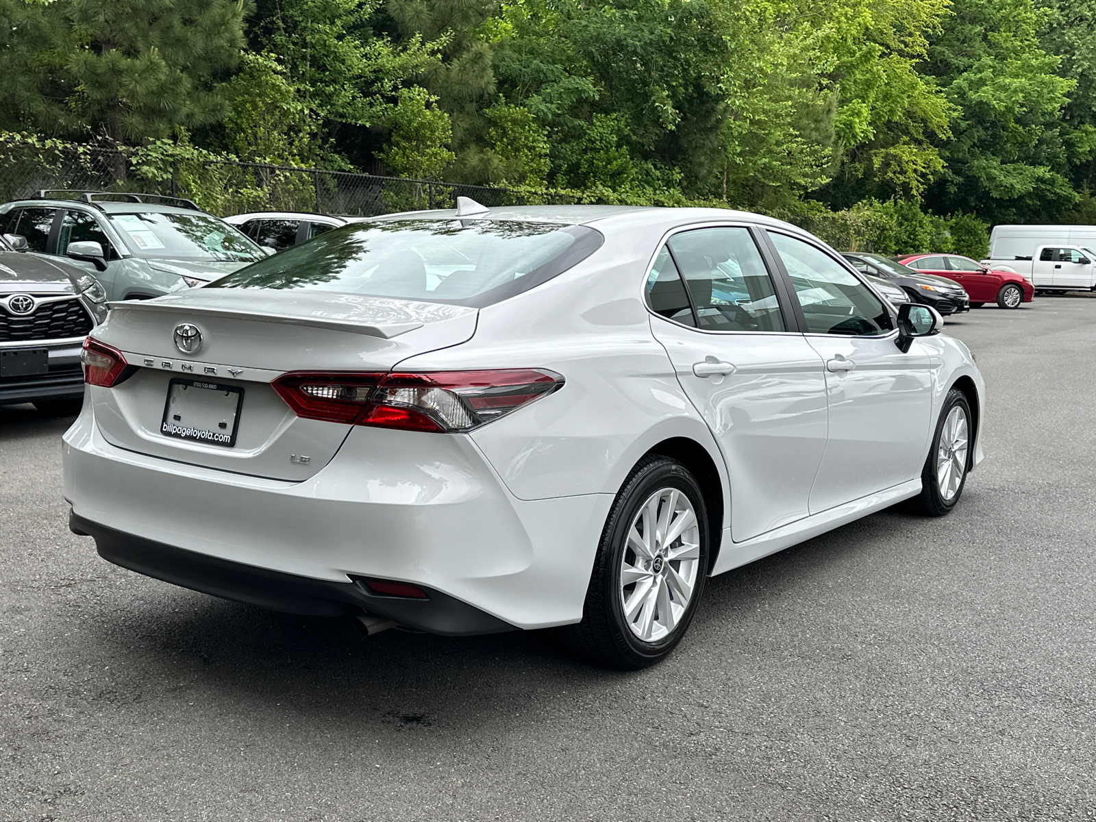 2024 Toyota Camry LE 8