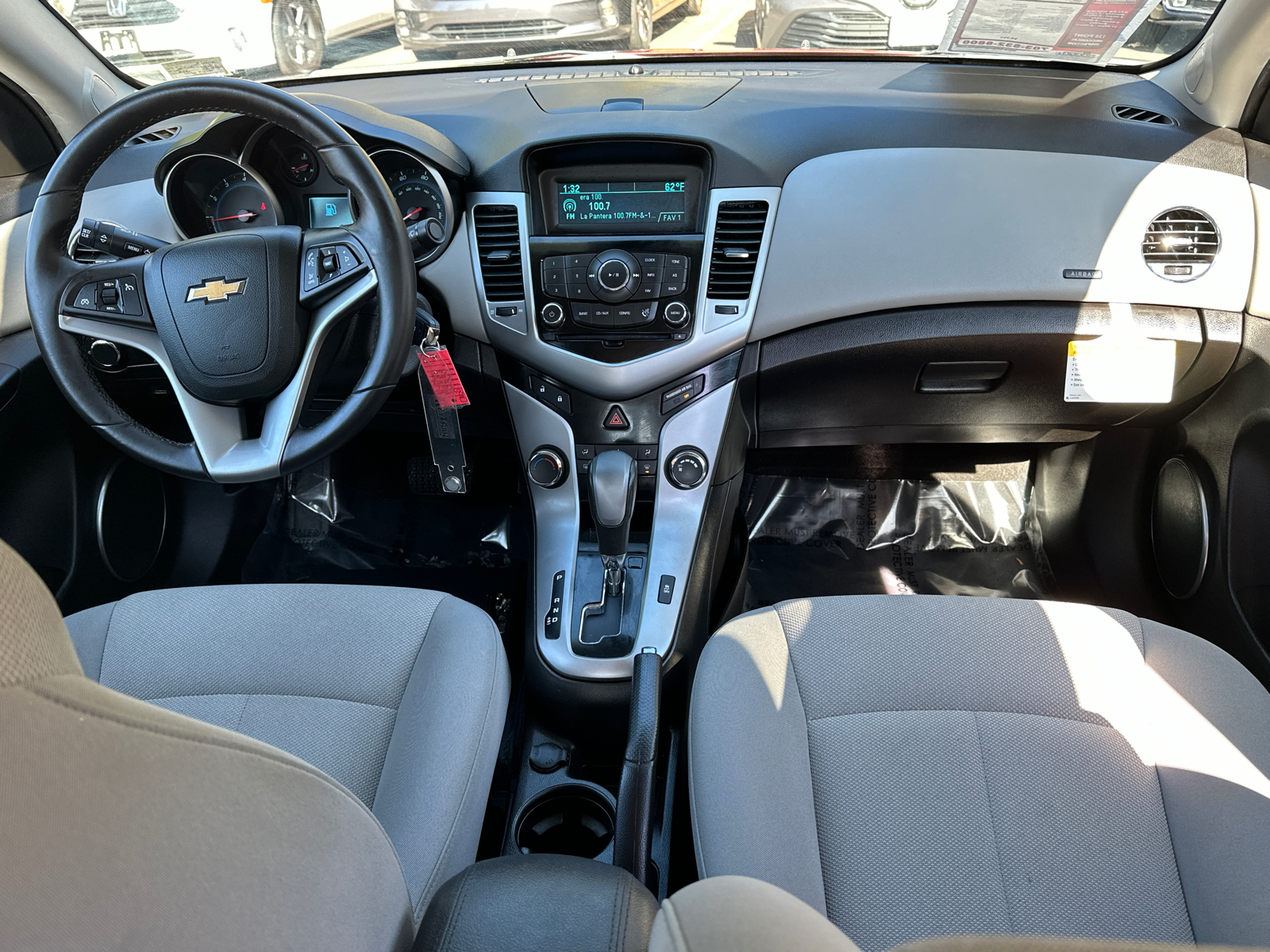 2011 Chevrolet Cruze 1LT 13