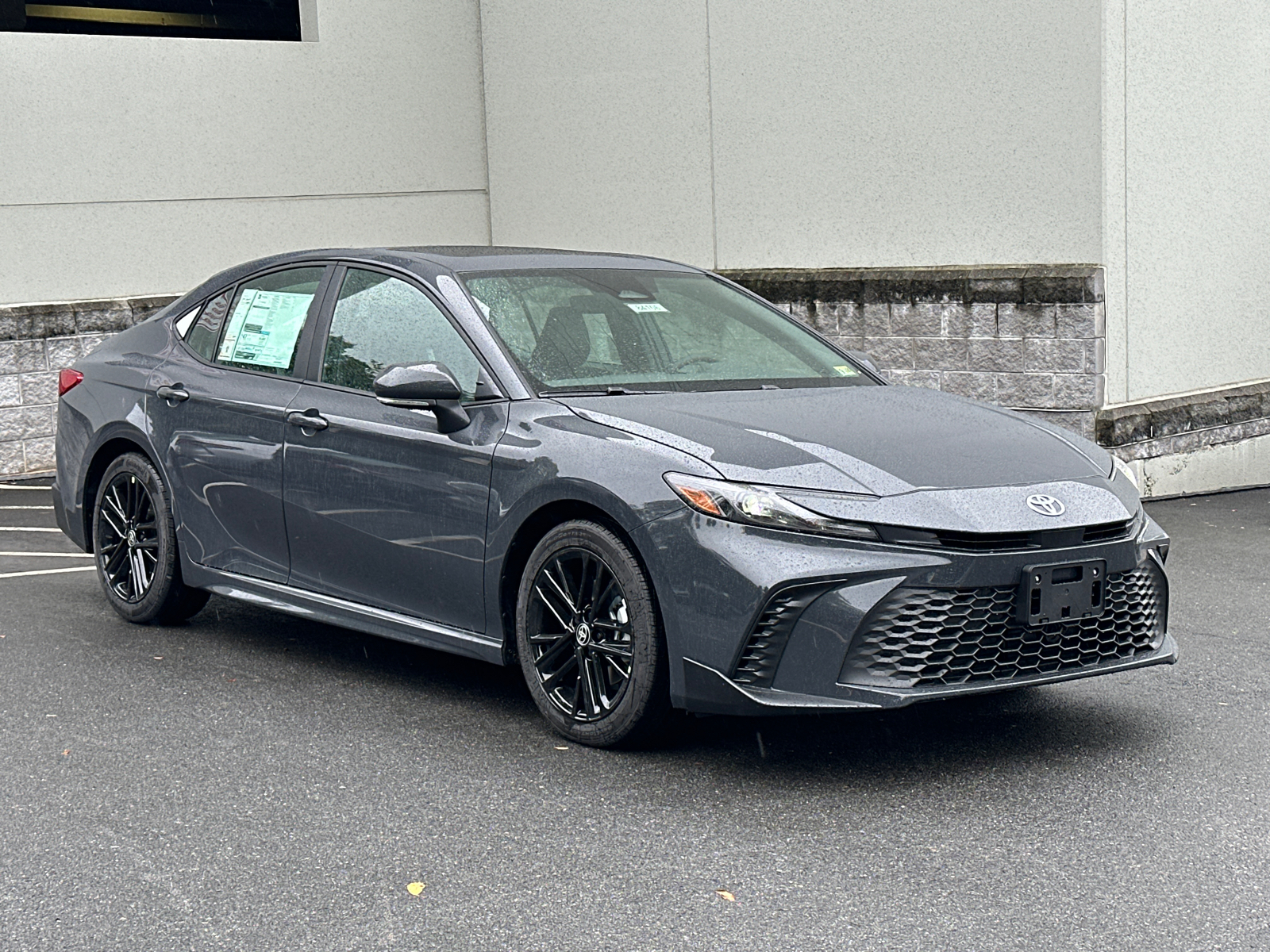 2025 Toyota Camry  29