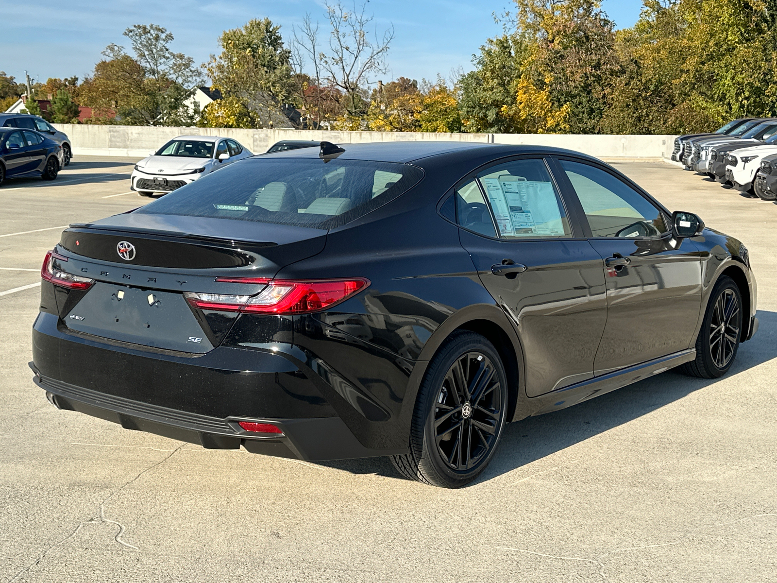 2025 Toyota Camry SE 3