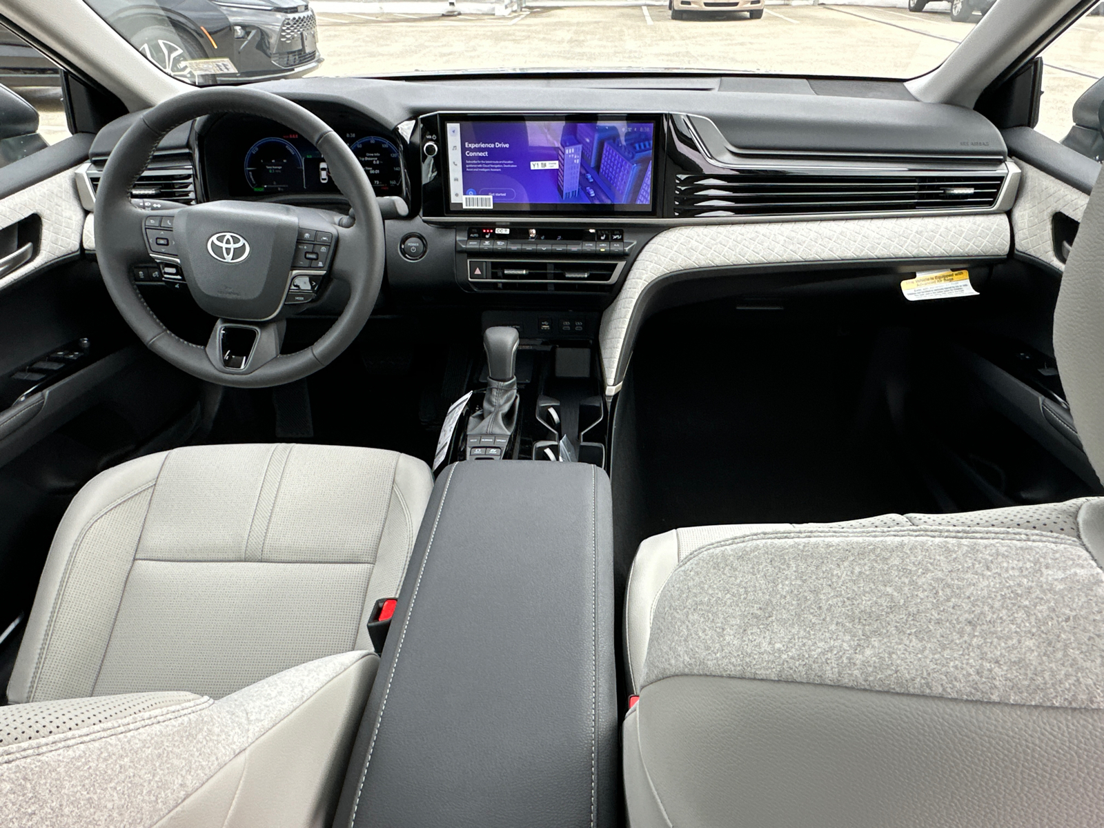 2025 Toyota Camry XLE 11