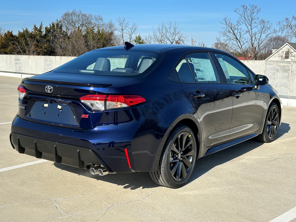 2025 Toyota Corolla SE 3